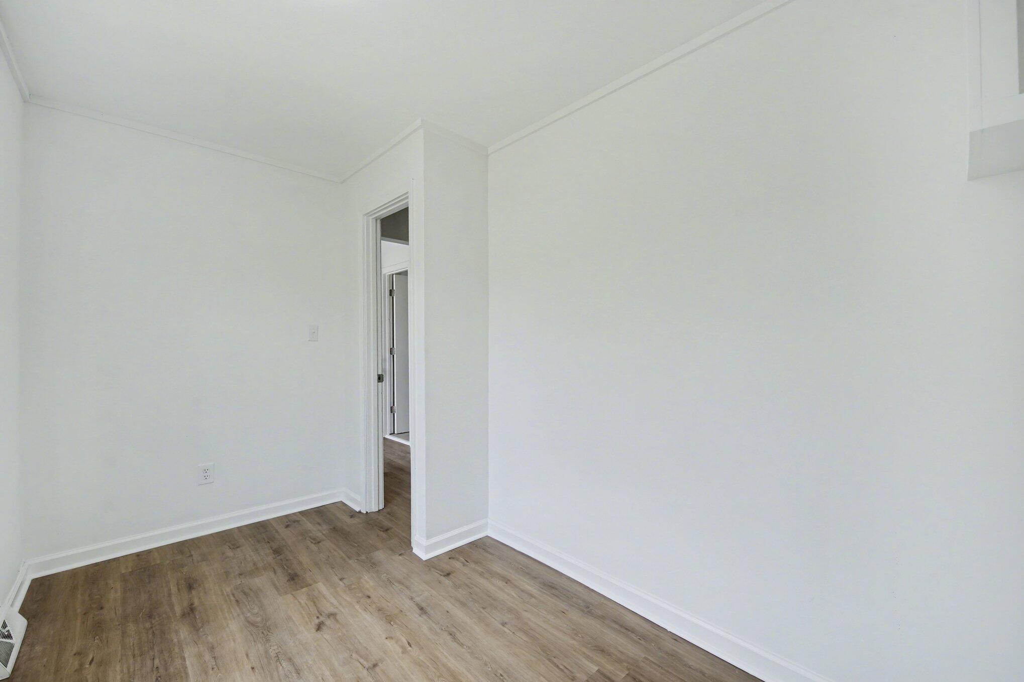 34 Circle Way Property Photo 15