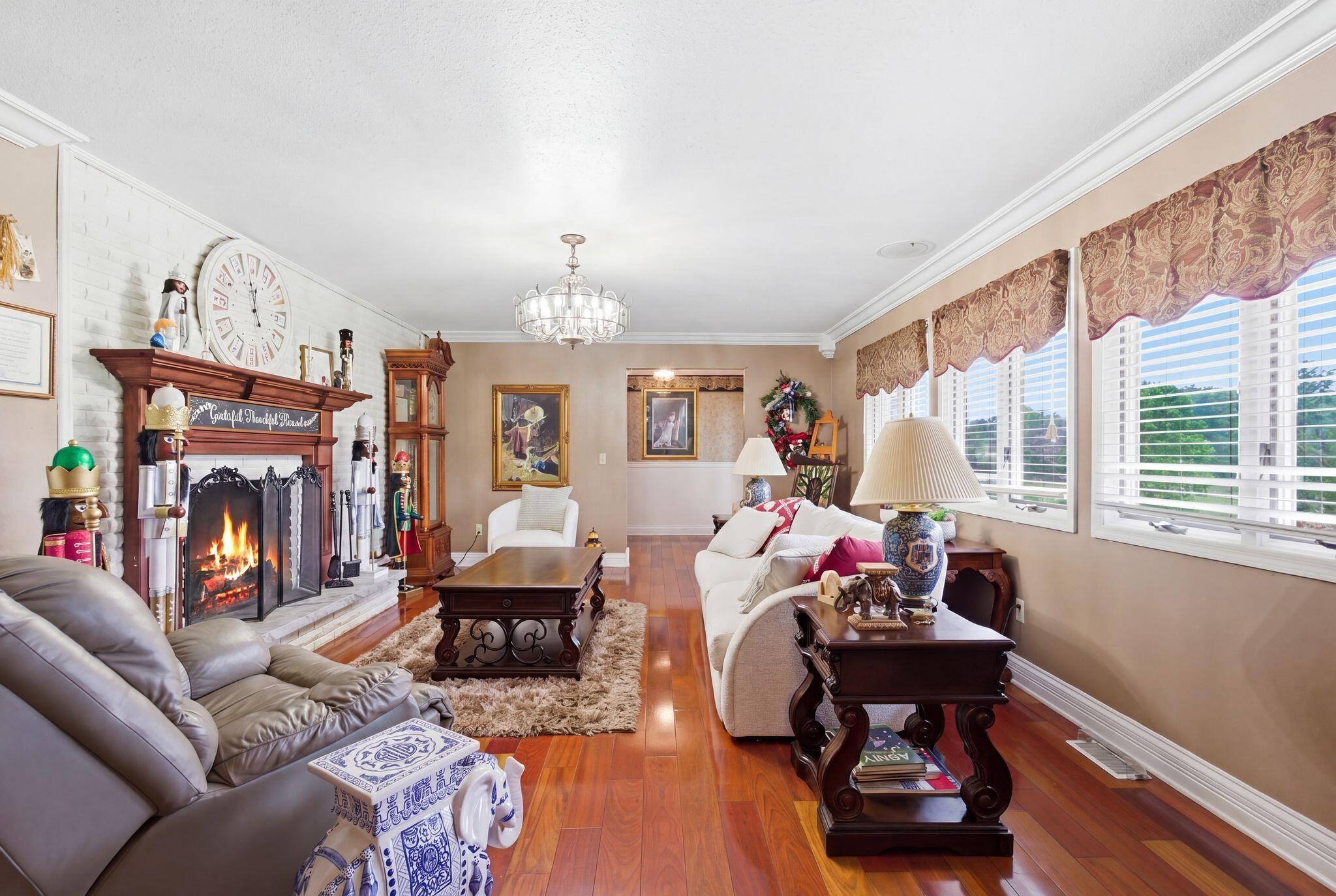 10949 & 10951 E Laurel Road Property Photo 6