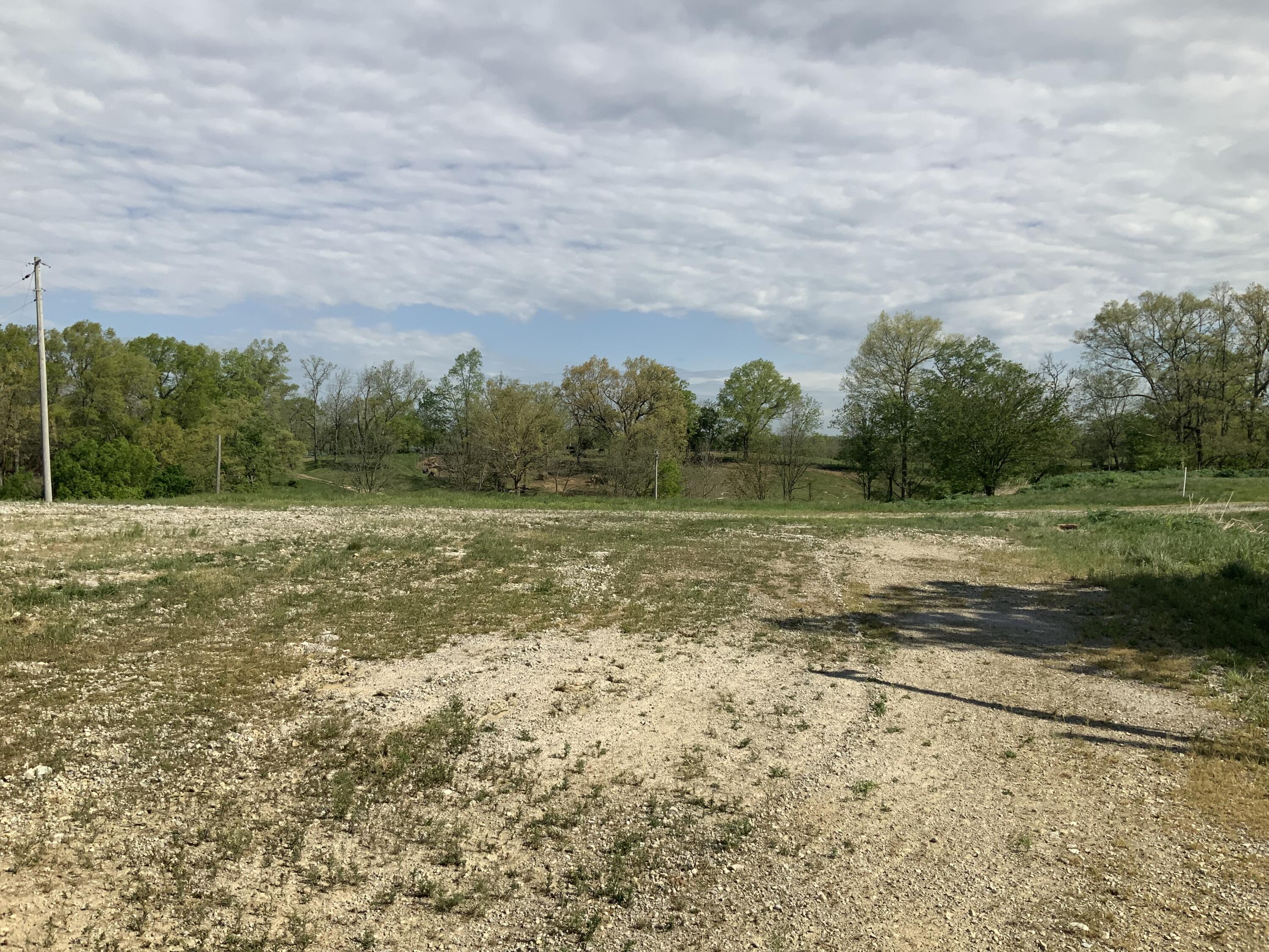 1931 Mill Creek Pike Property Photo 35