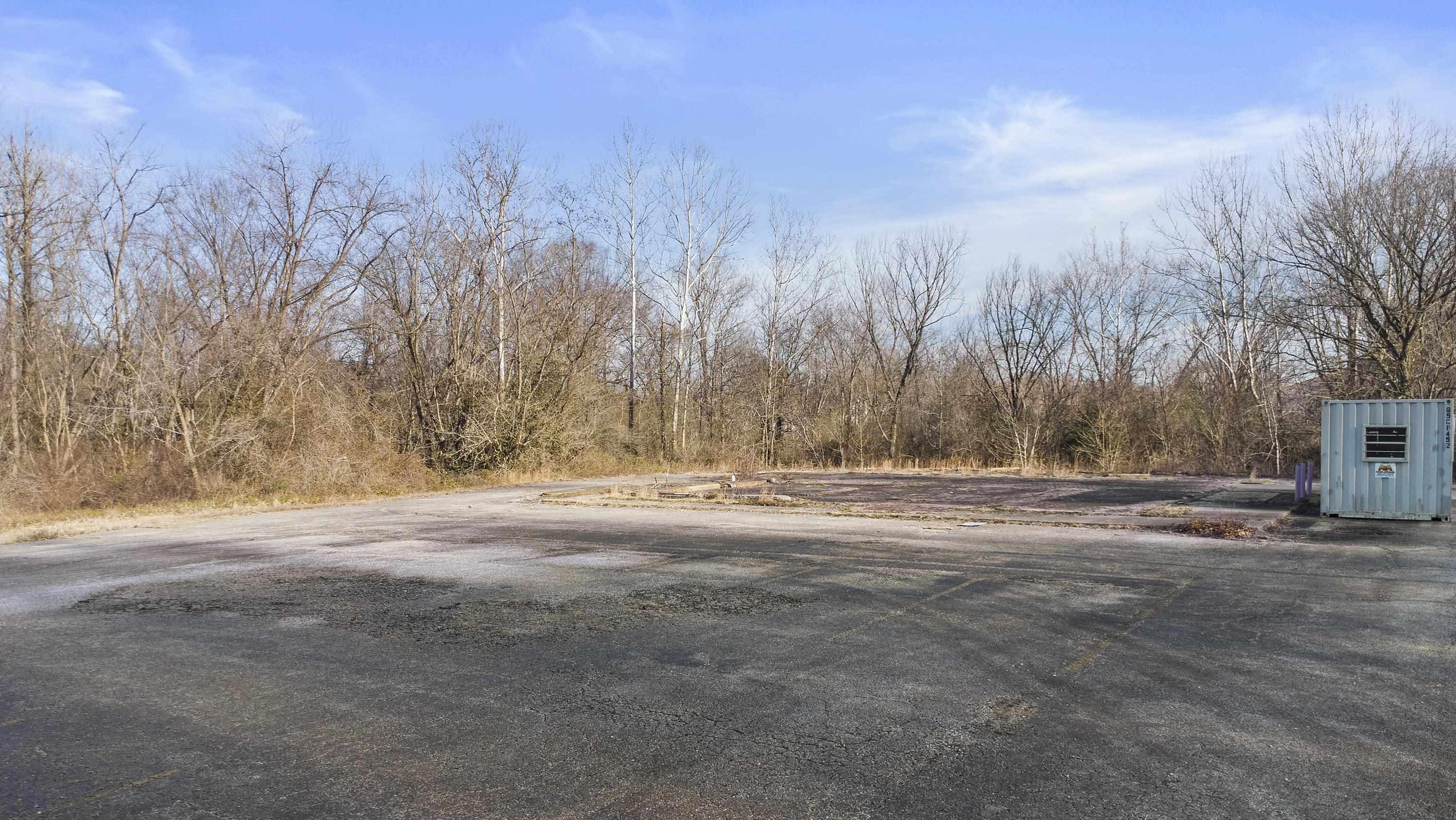 1821 Ashland Road Property Photo 4