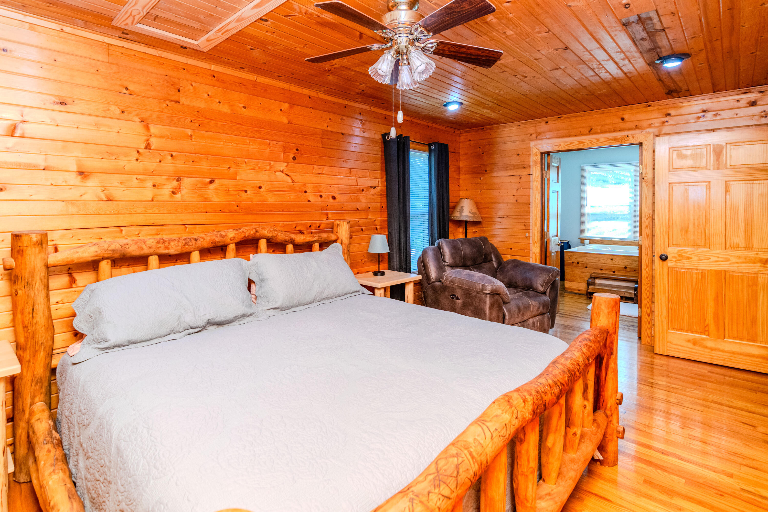 322 Weekender Lane Property Photo 29