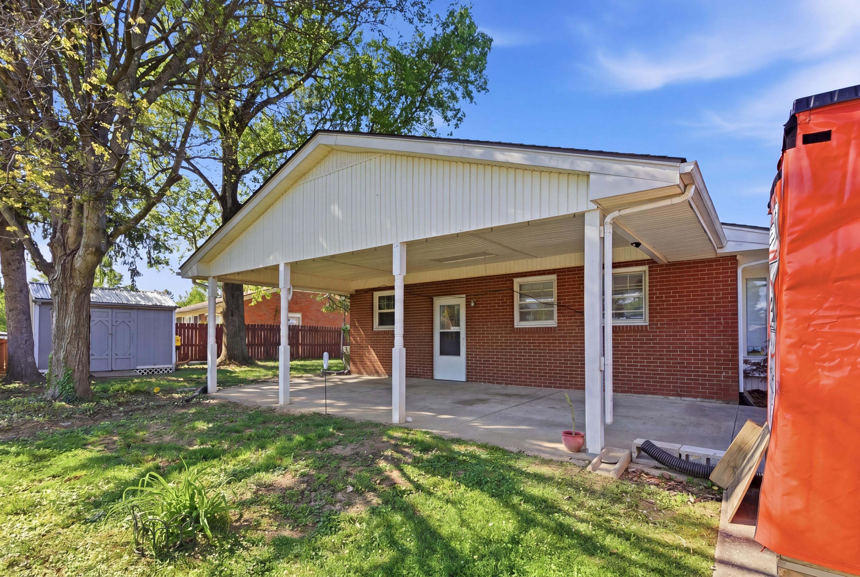 1214 Seneca Trail Property Photo 4