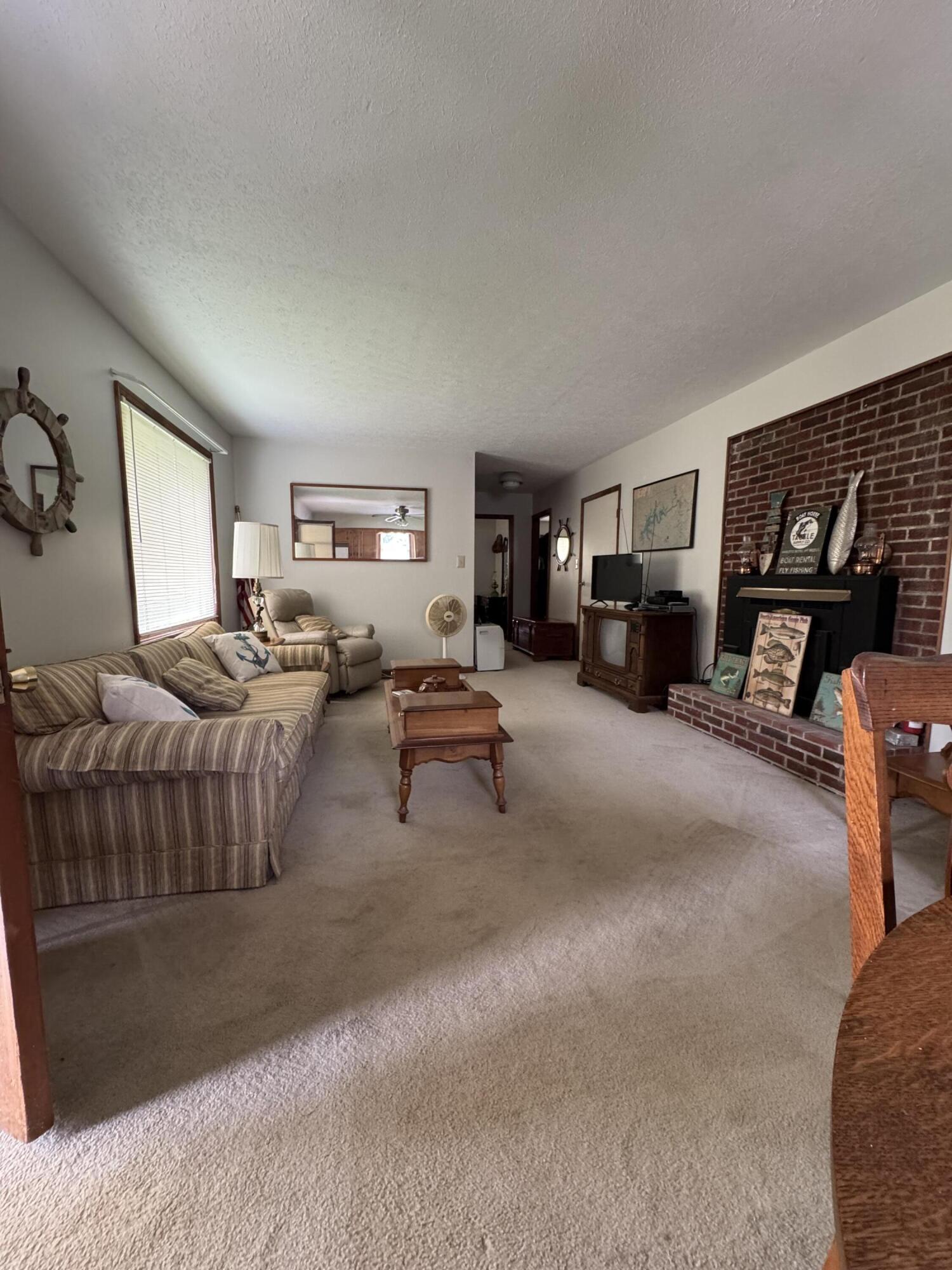 175 S Robinson Drive Property Photo 17
