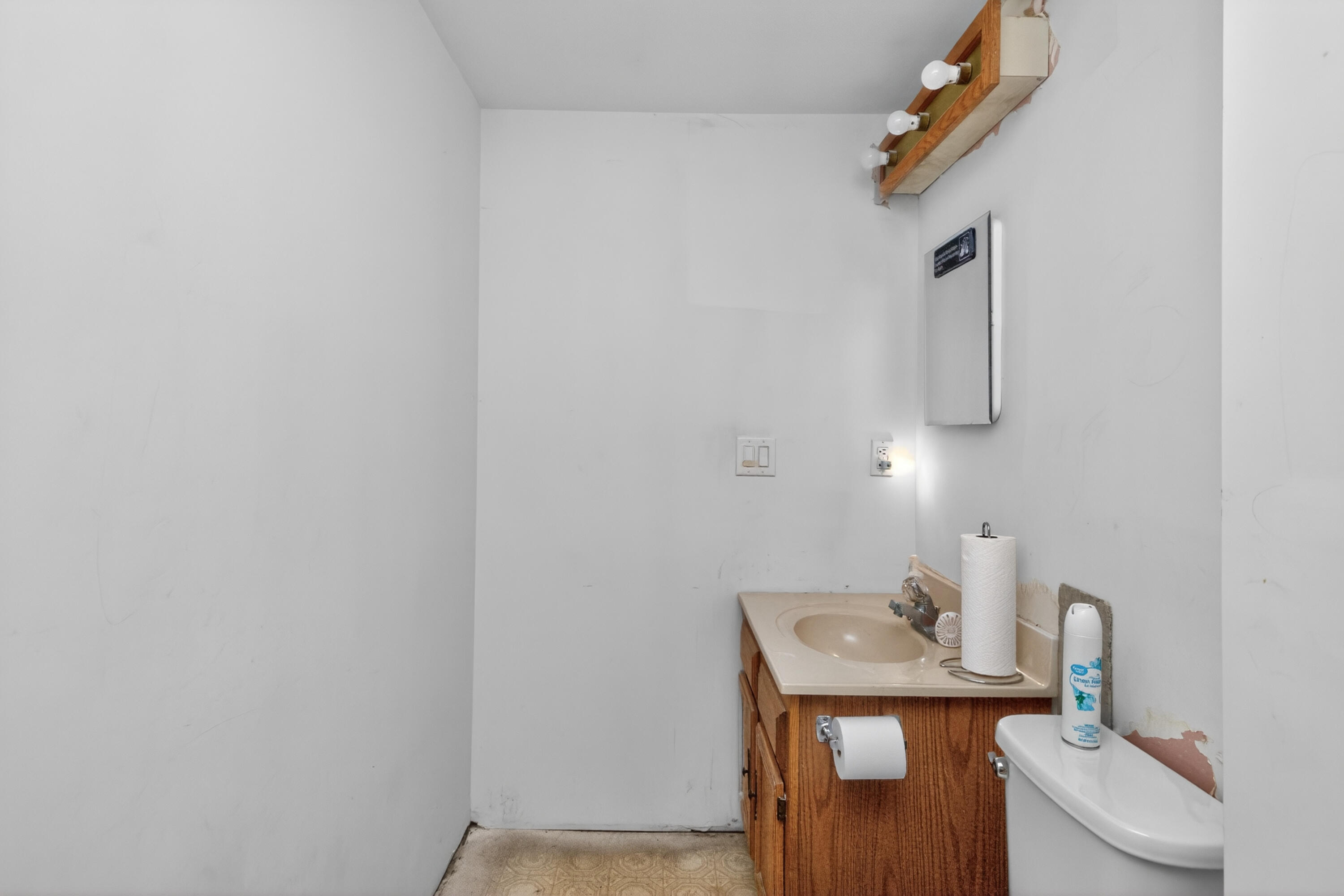 808 Bypass Road Property Photo 25