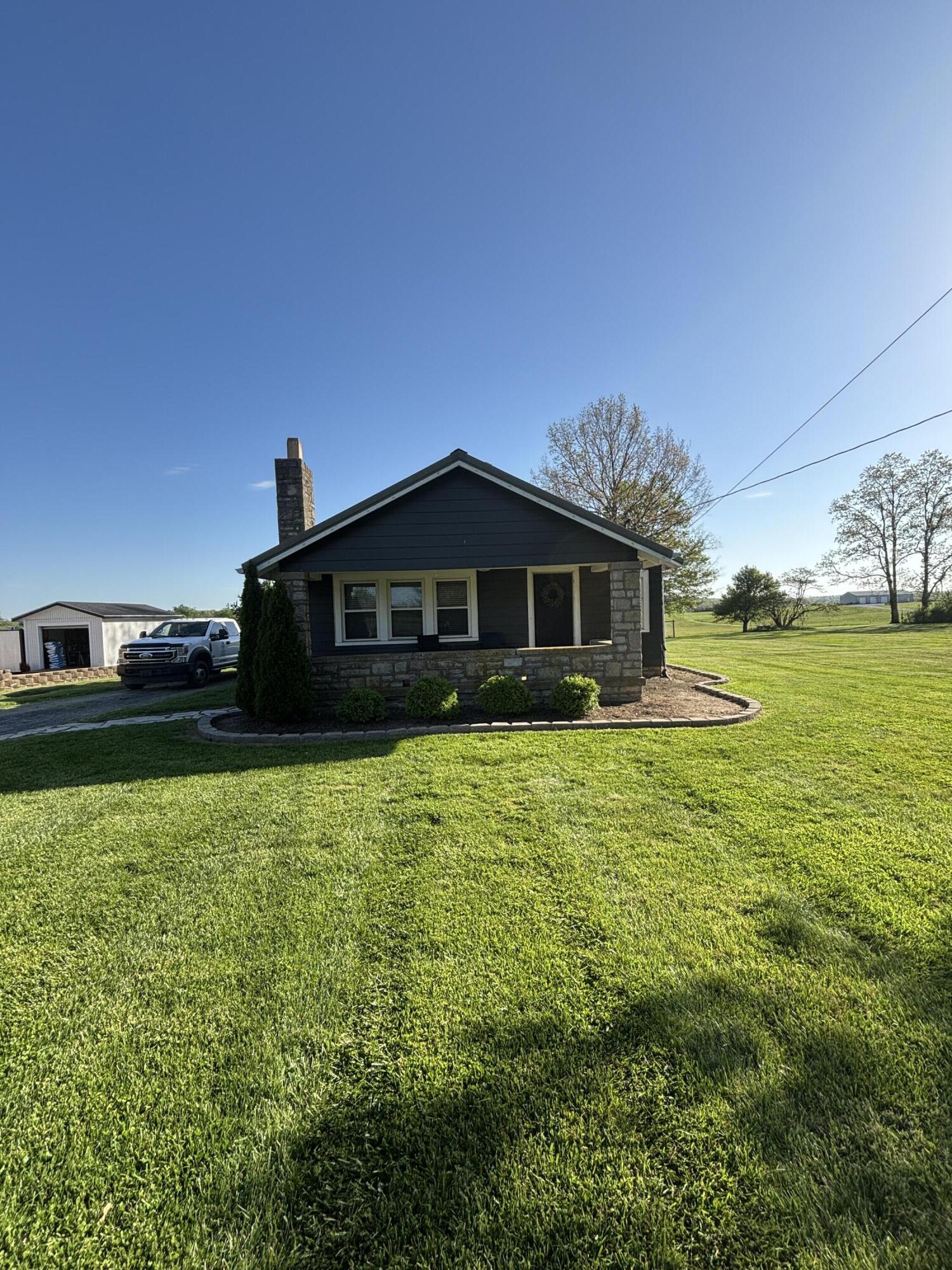 1303 Devils Hollow Road Property Photo 2