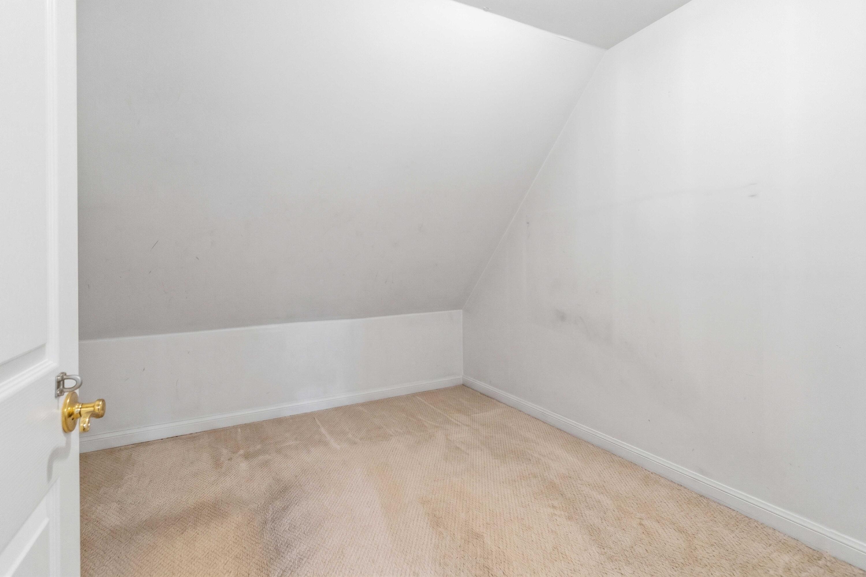 90 Briar Lane Property Photo 31