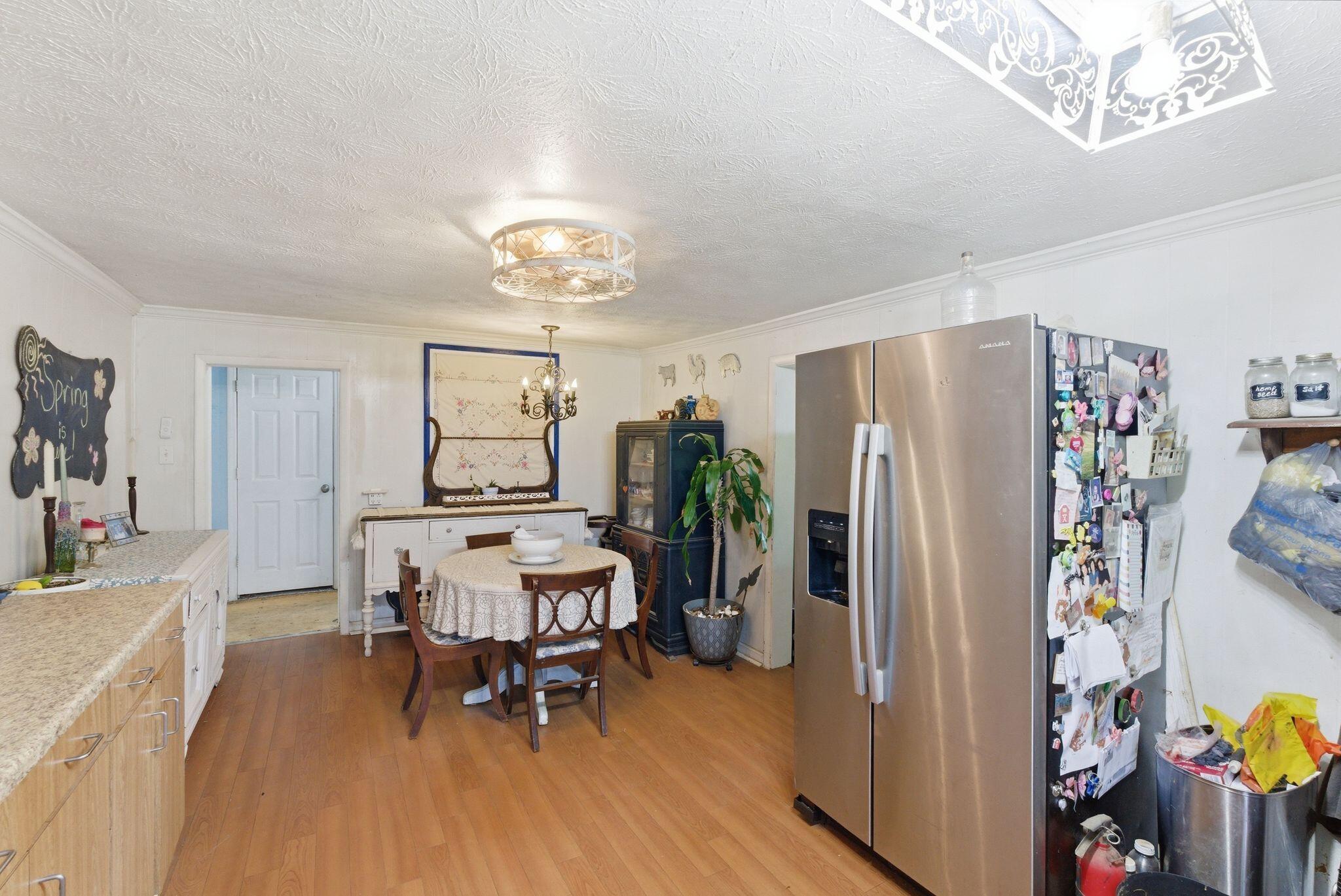 1092 Bushtown Road Property Photo 9