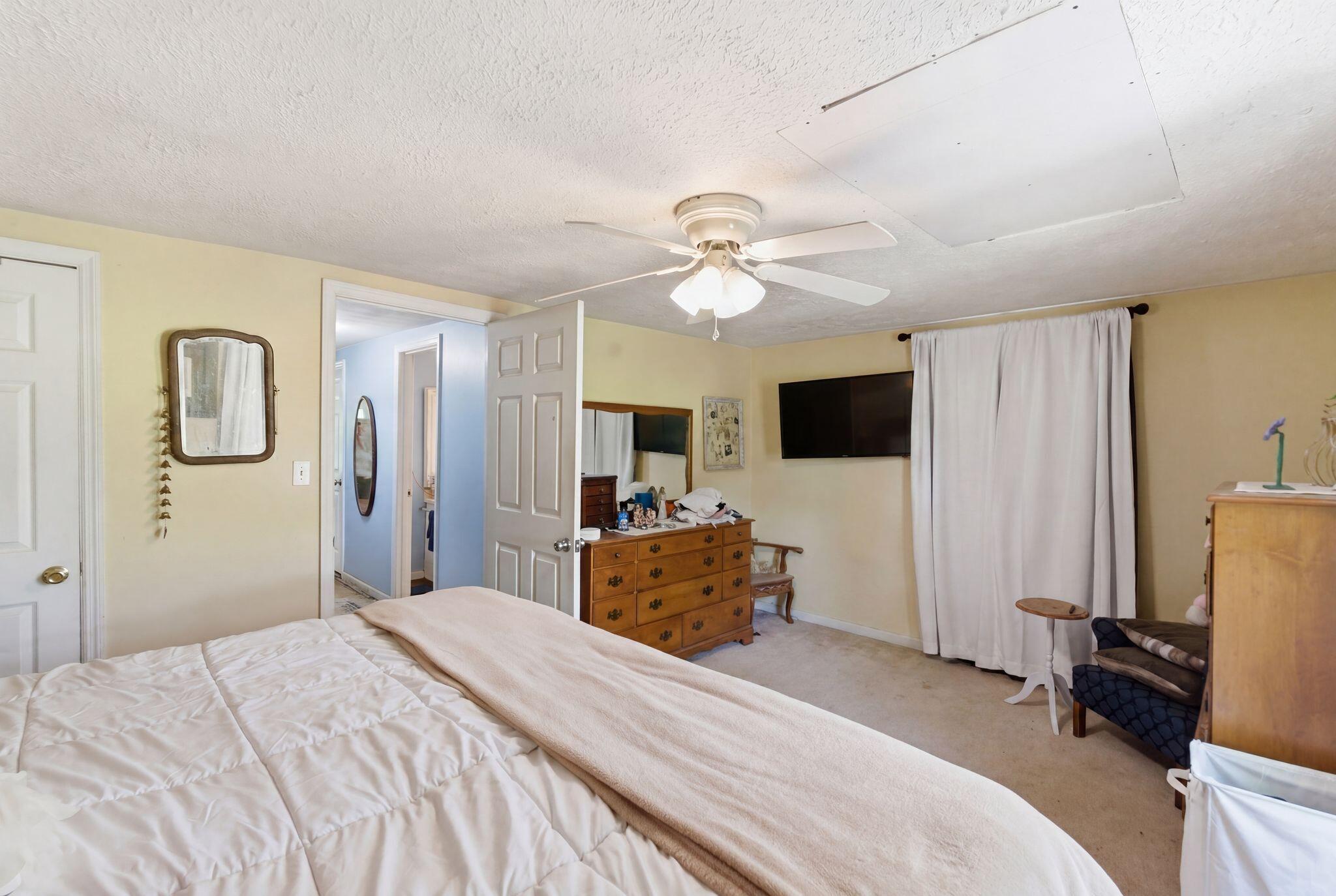 1092 Bushtown Road Property Photo 12