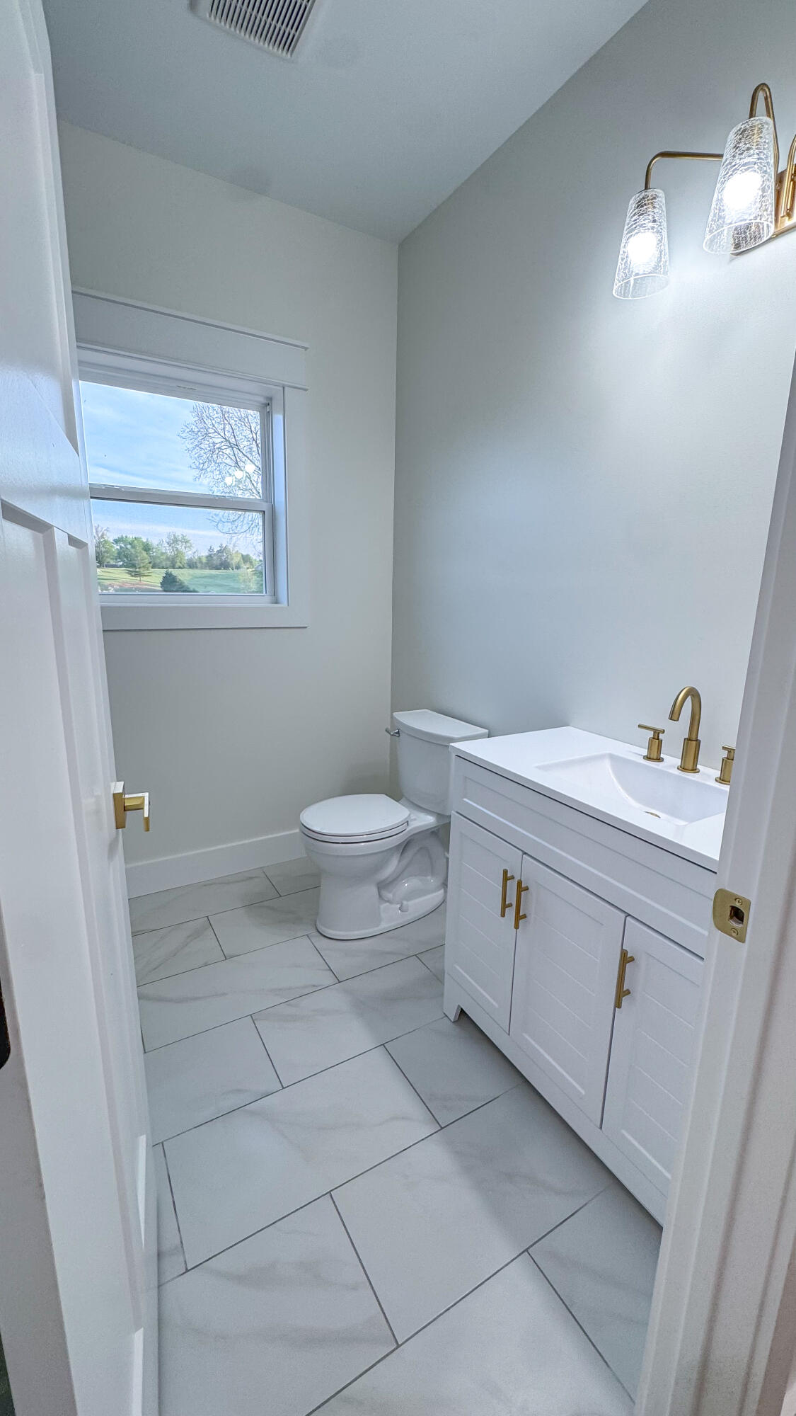 63 Iris Point Property Photo 19