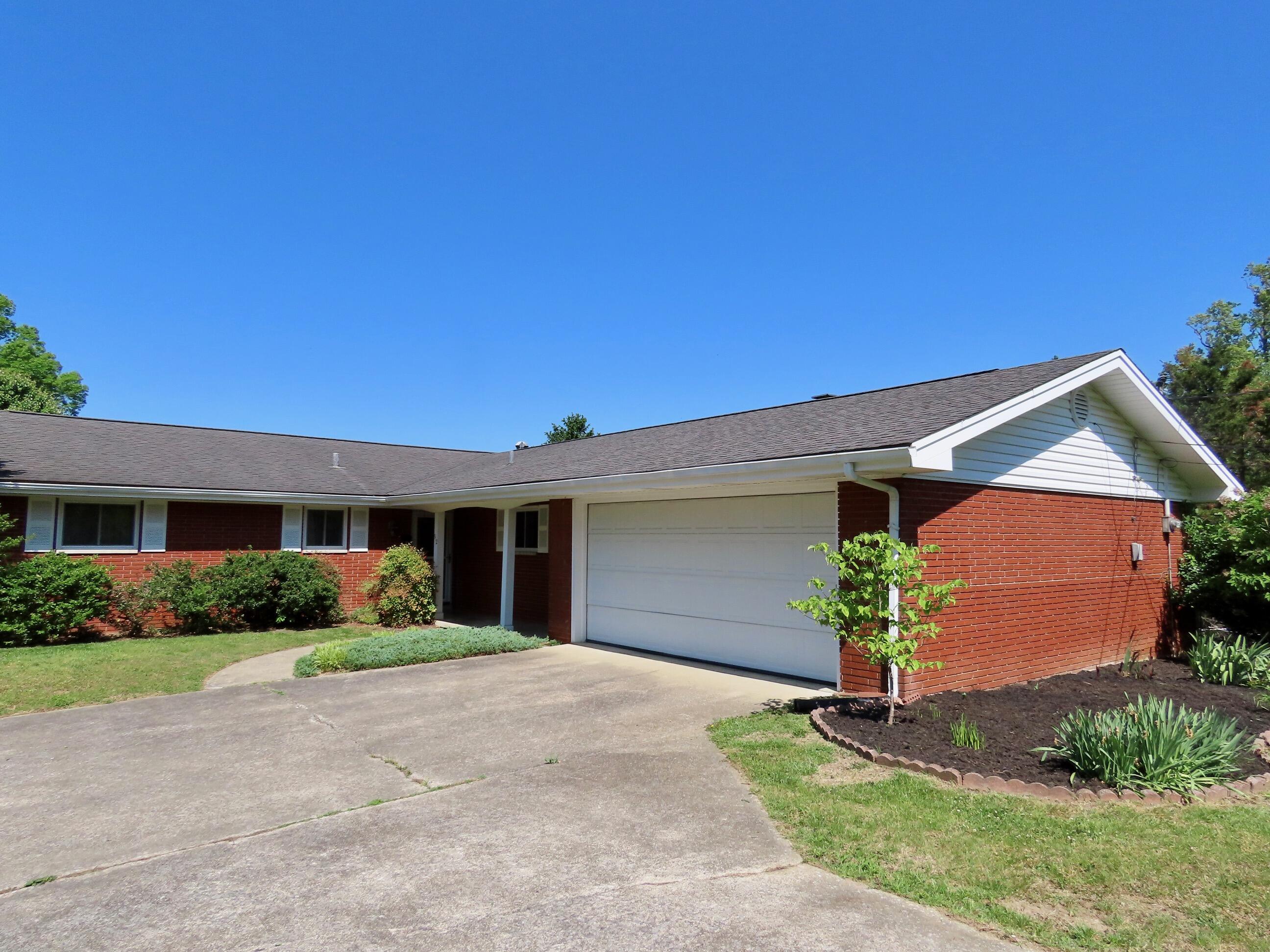 912 Barbourville Street Property Photo 49