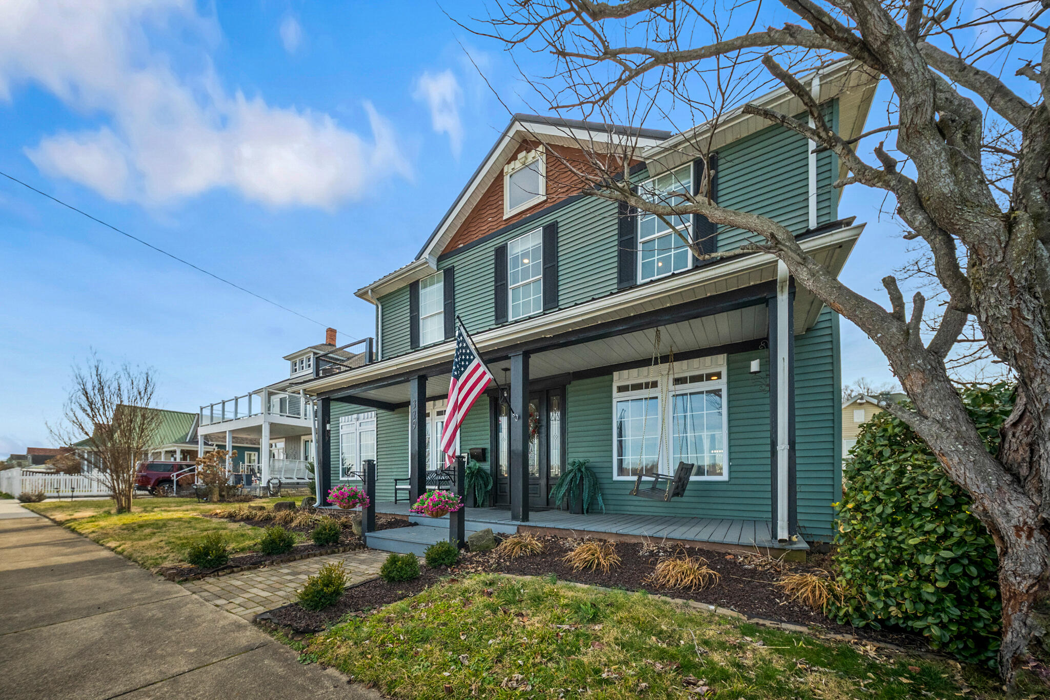 329 Riverside Drive Property Photo 1