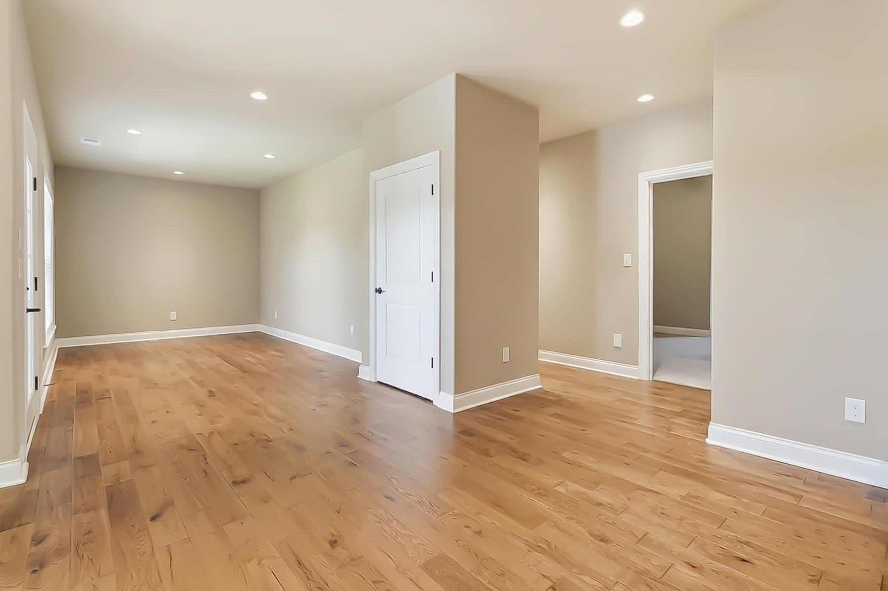 3814 Wentworth Pl Property Photo 15