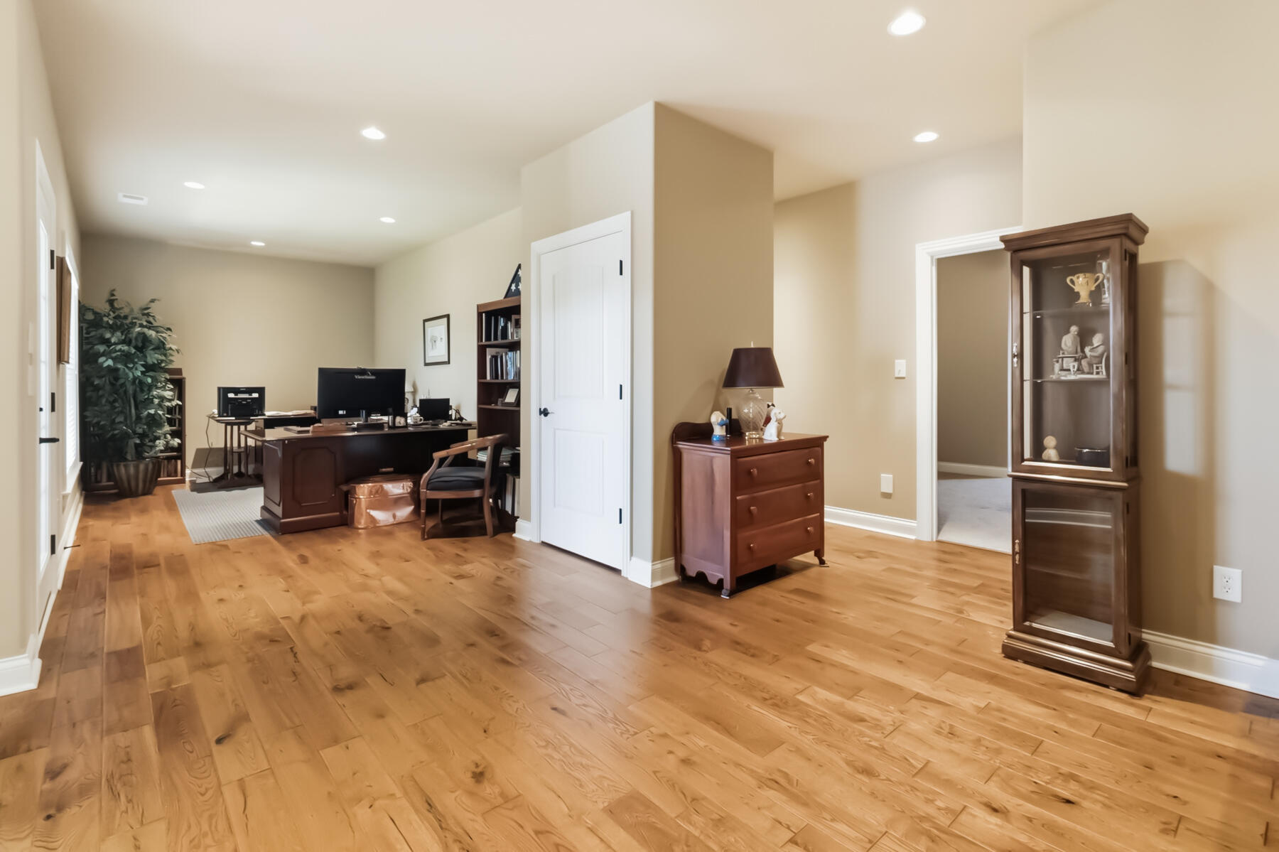 3814 Wentworth Pl Property Photo 16