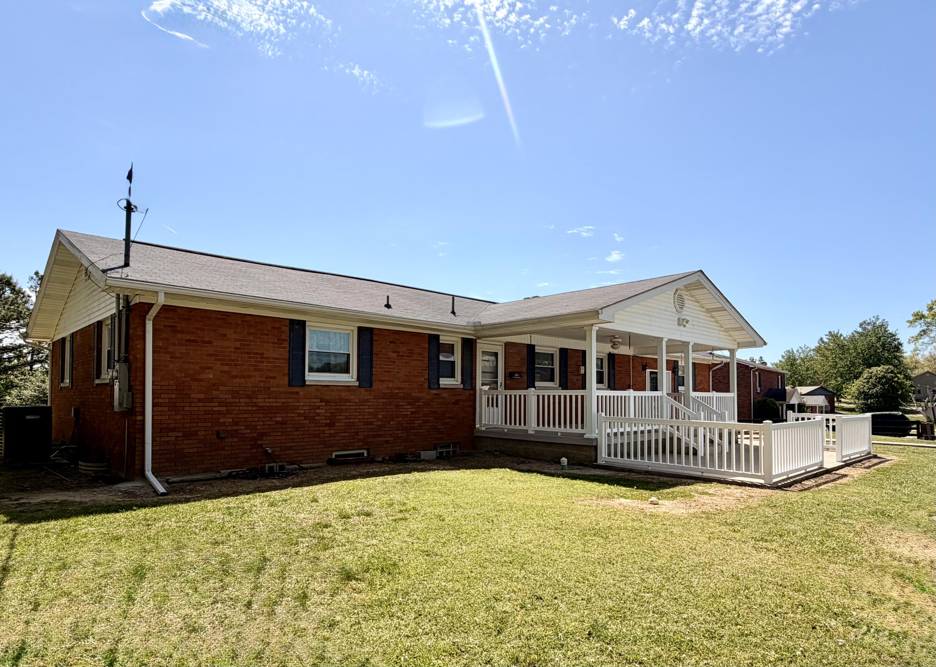 324 Hicks Lane Property Photo 6