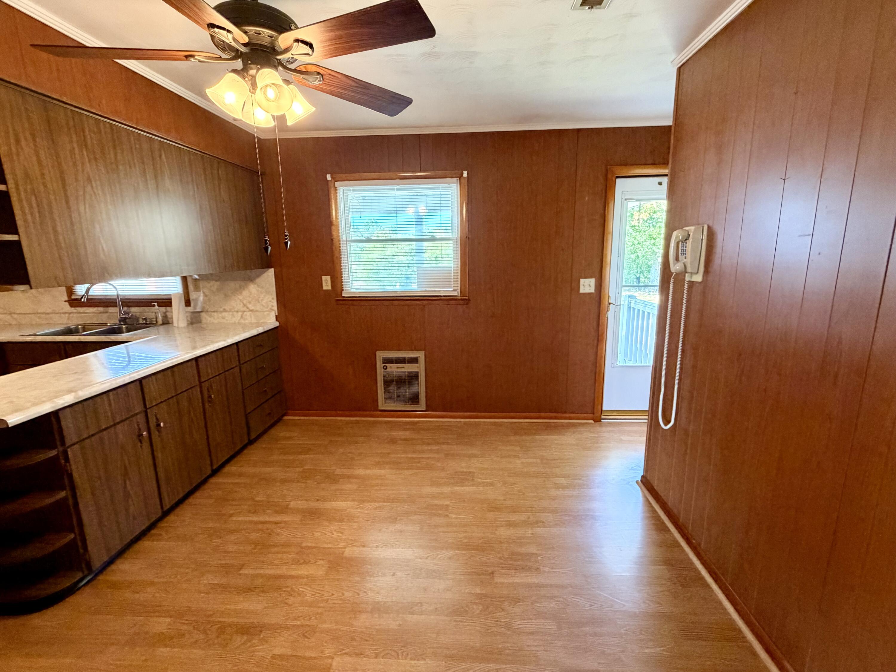324 Hicks Lane Property Photo 13