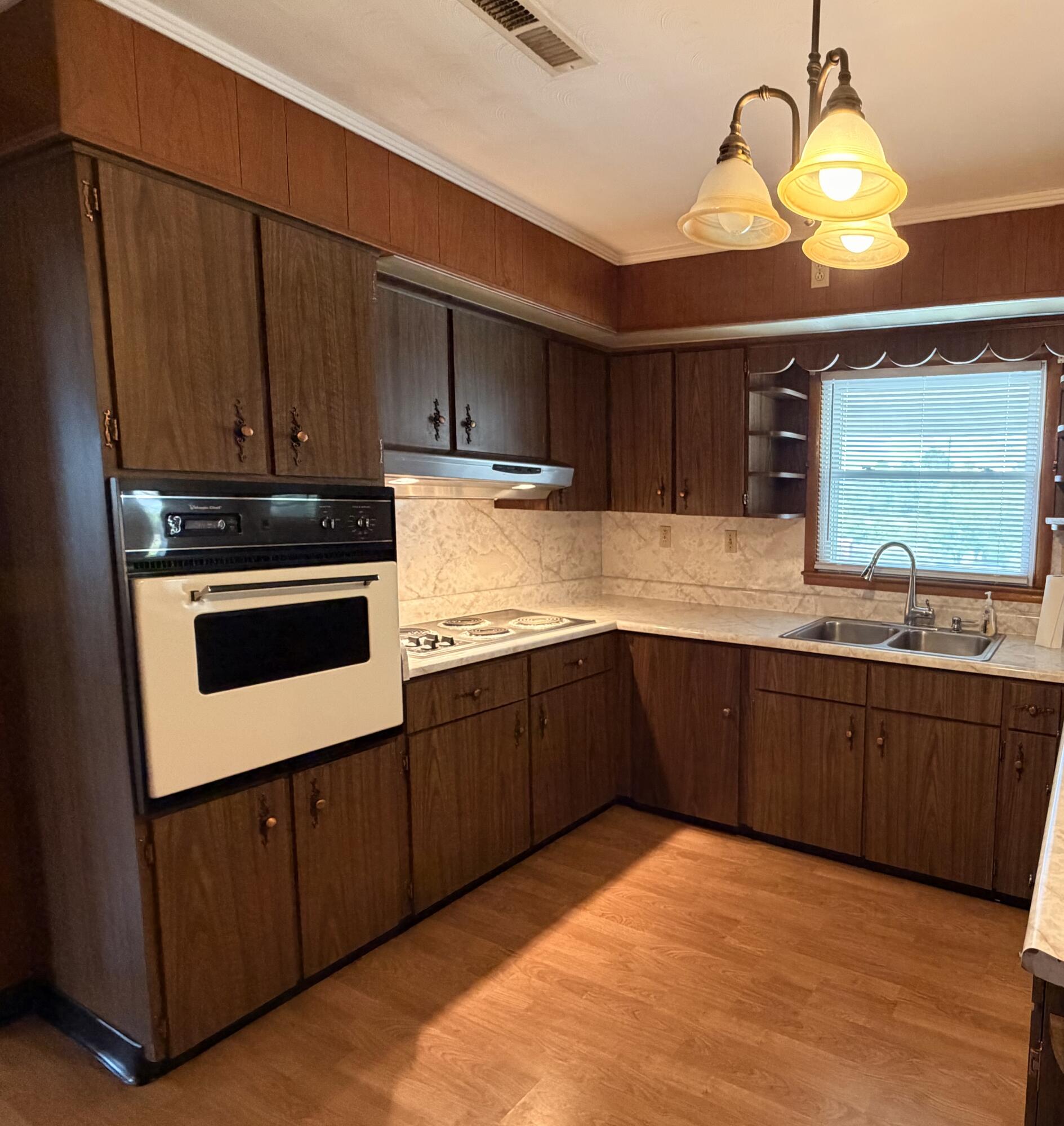 324 Hicks Lane Property Photo 18