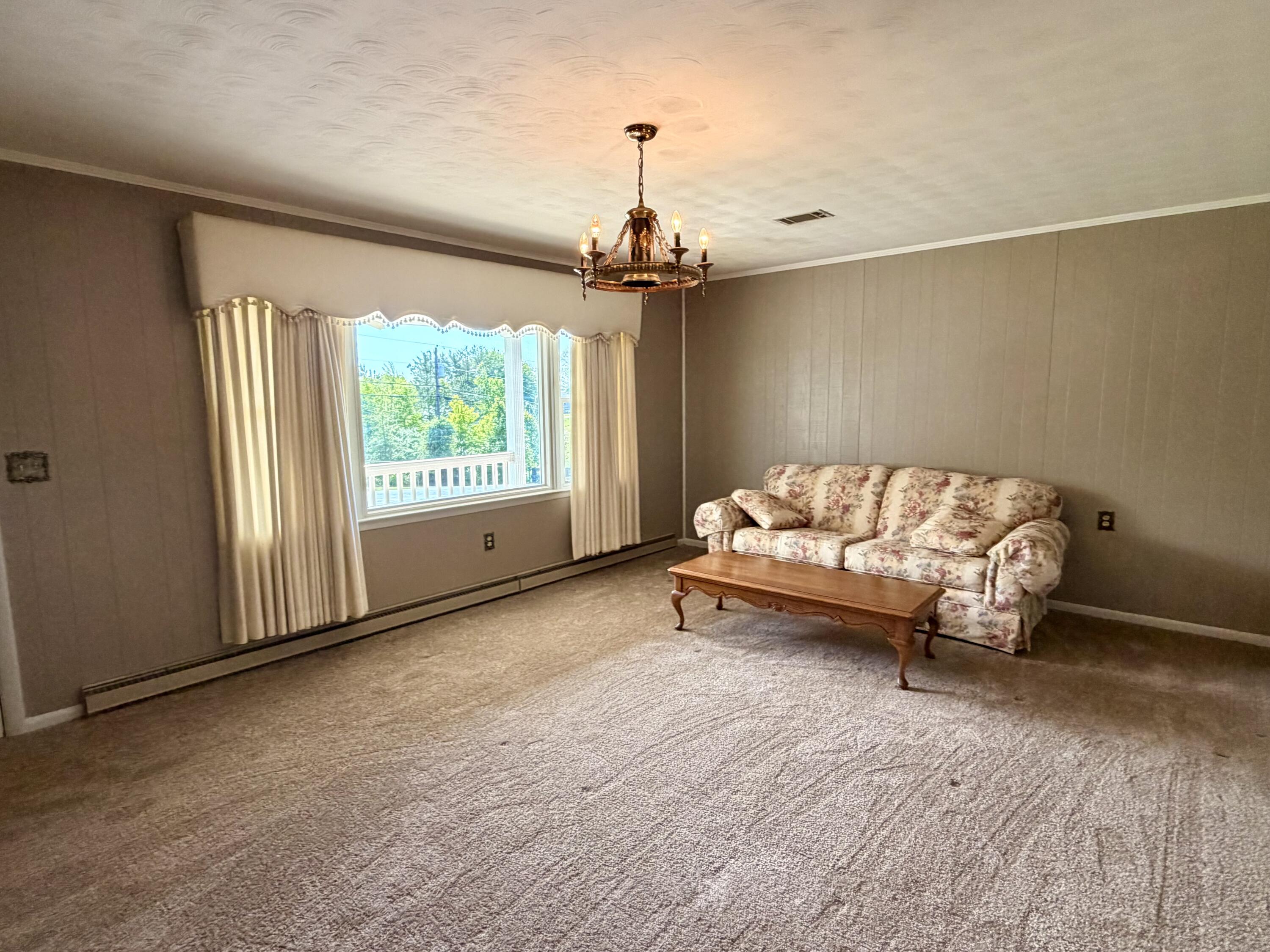 324 Hicks Lane Property Photo 24