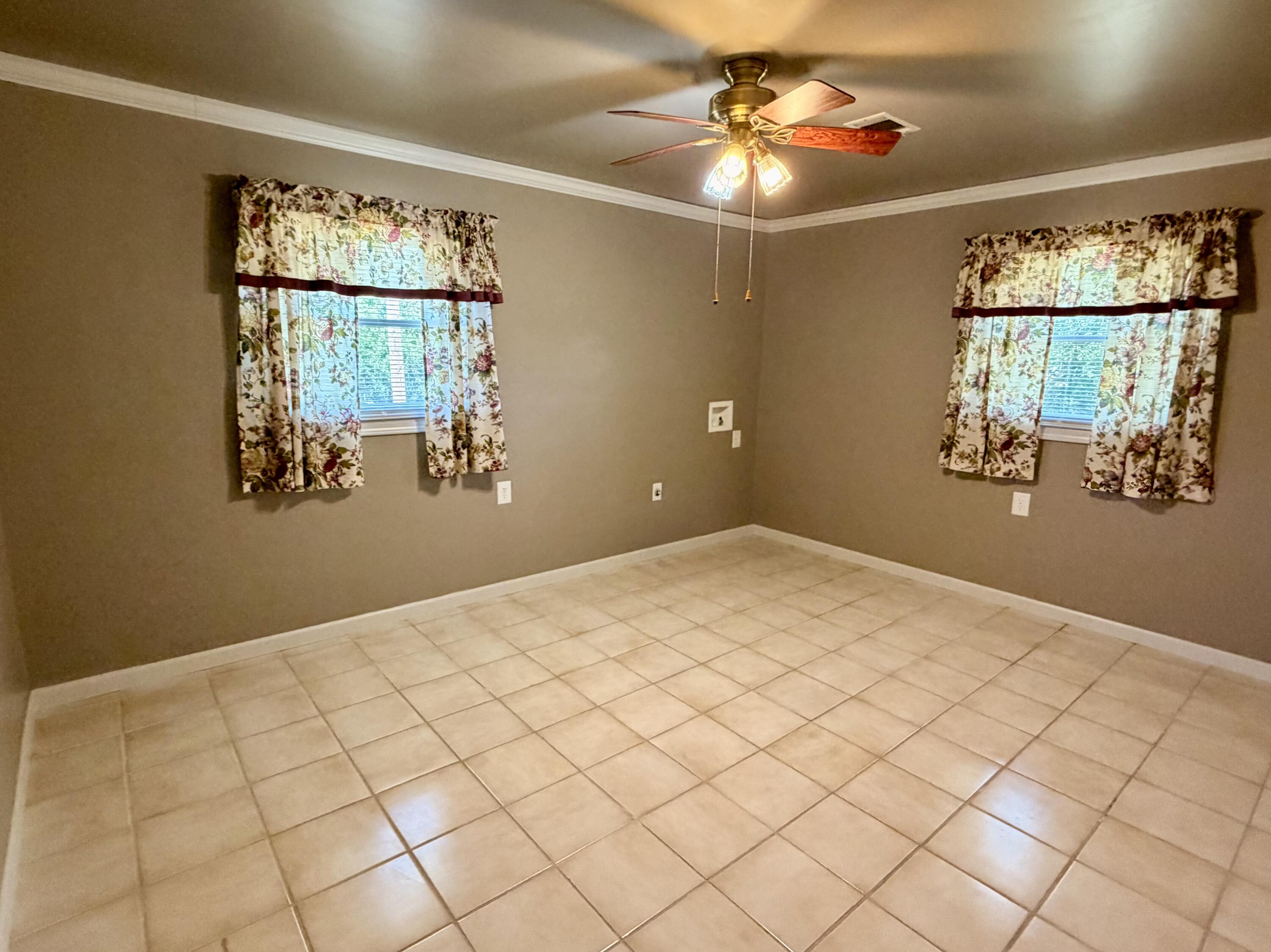 324 Hicks Lane Property Photo 30
