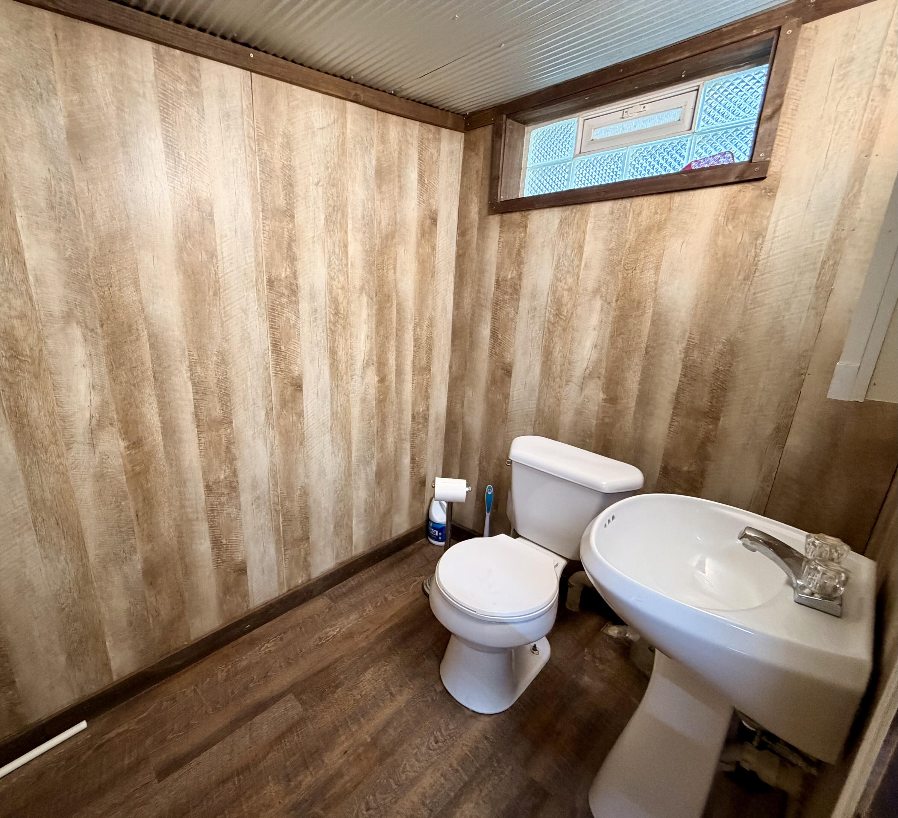 324 Hicks Lane Property Photo 36