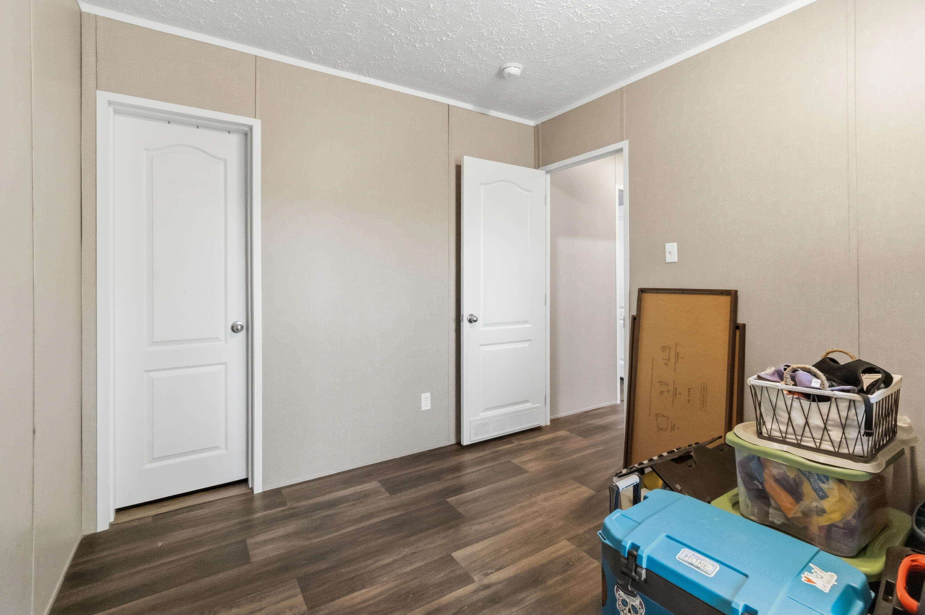 15 Spring Valley Drive Property Photo 29