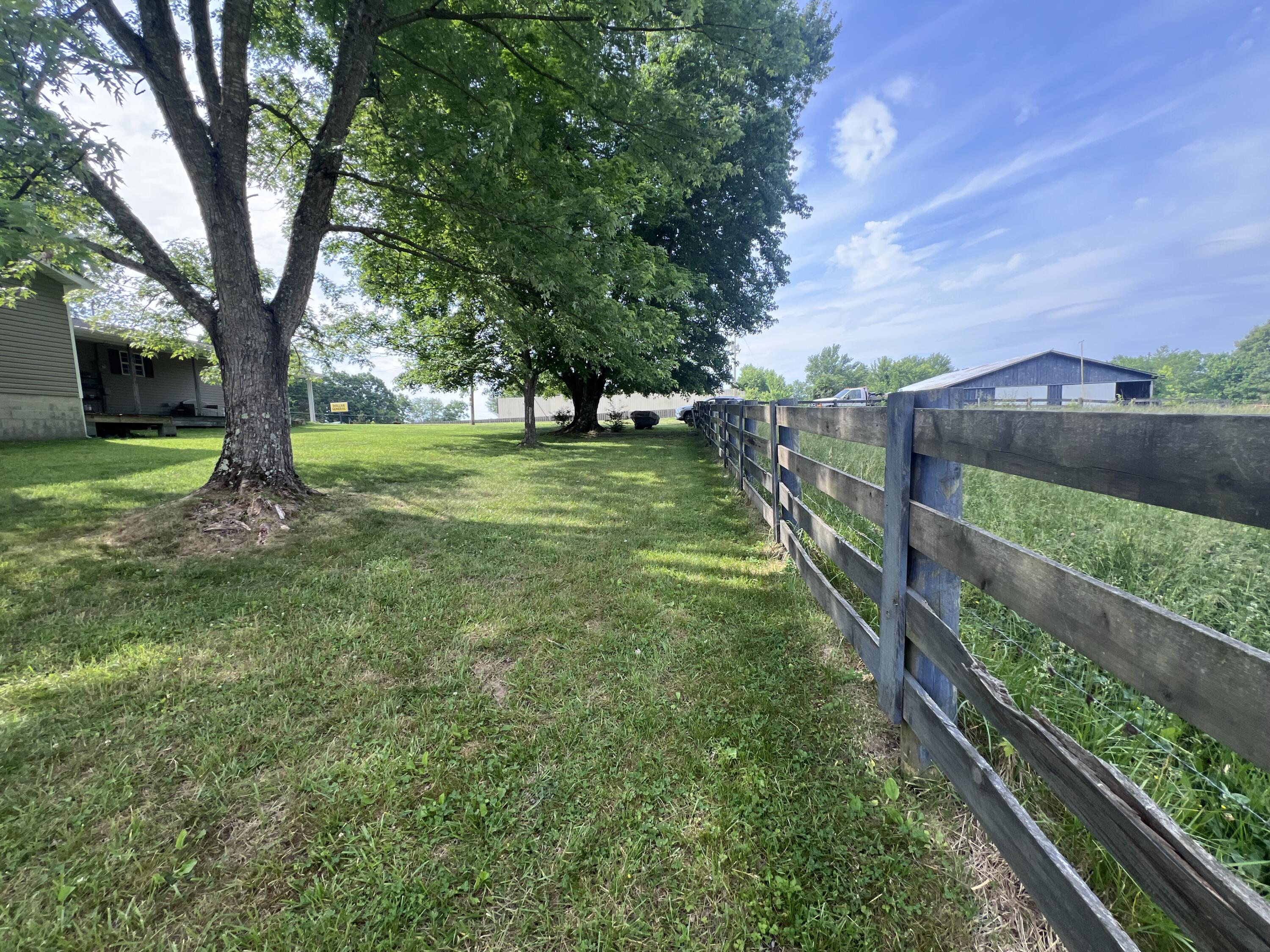 2800 W Ky-204 Property Photo 4