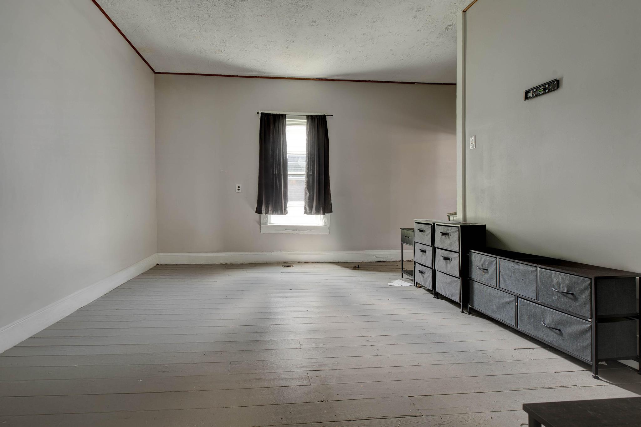 11 Taylor Avenue Property Photo 8