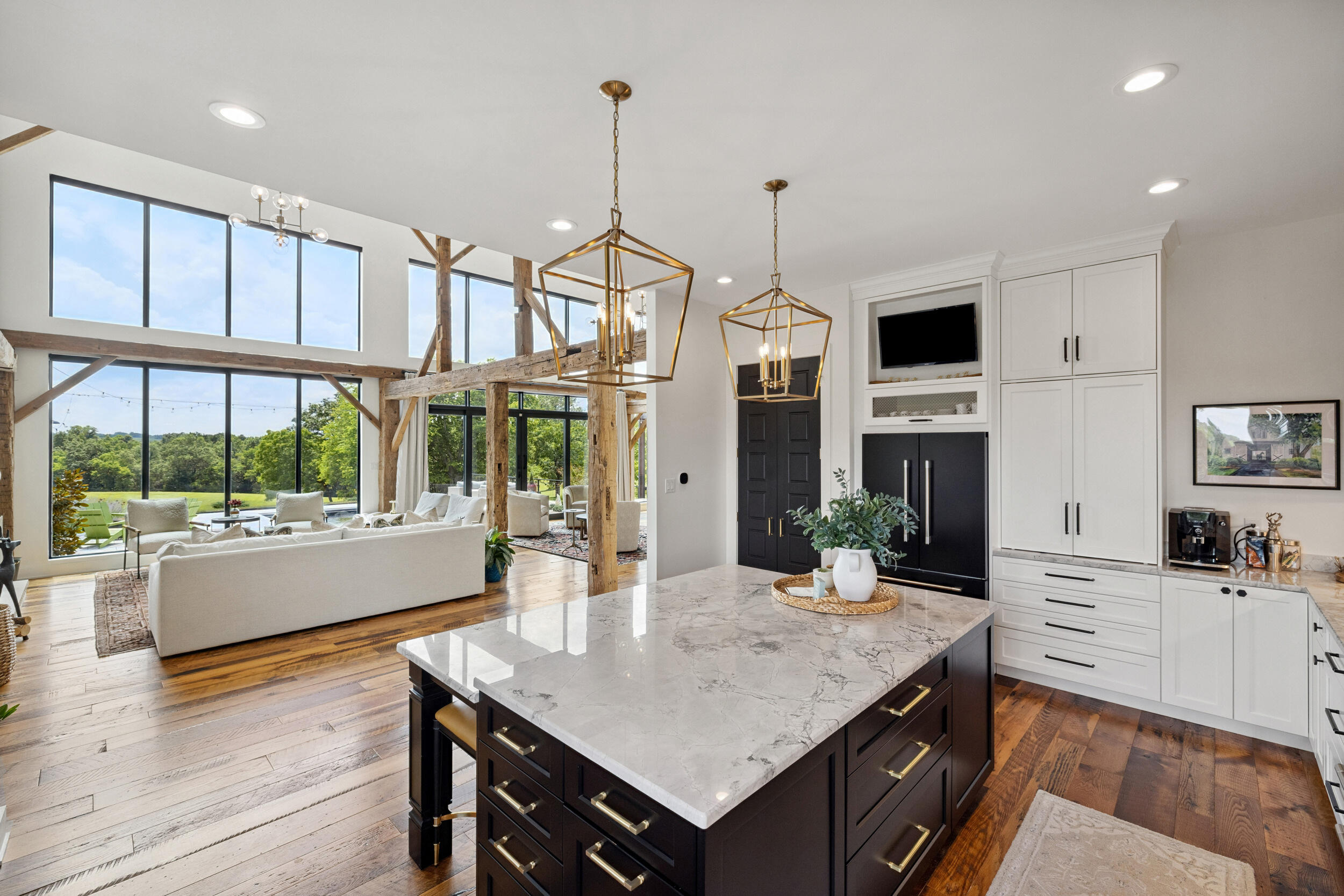 689 Sarah Blake Lane Property Photo 18