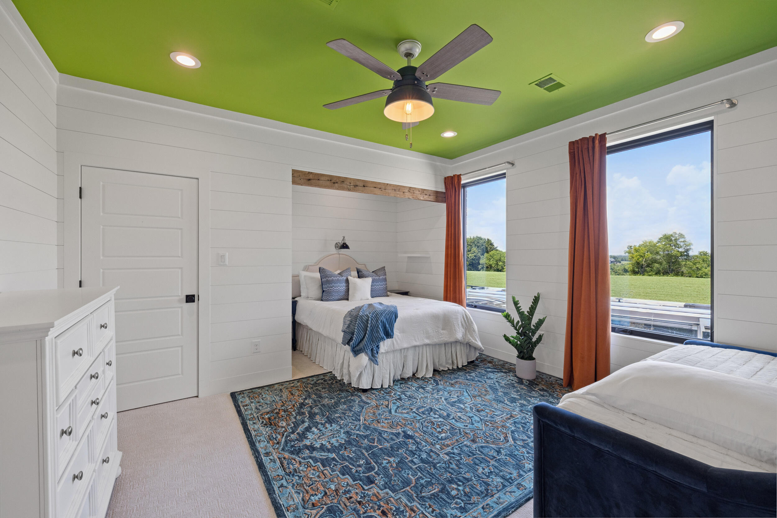 689 Sarah Blake Lane Property Photo 44