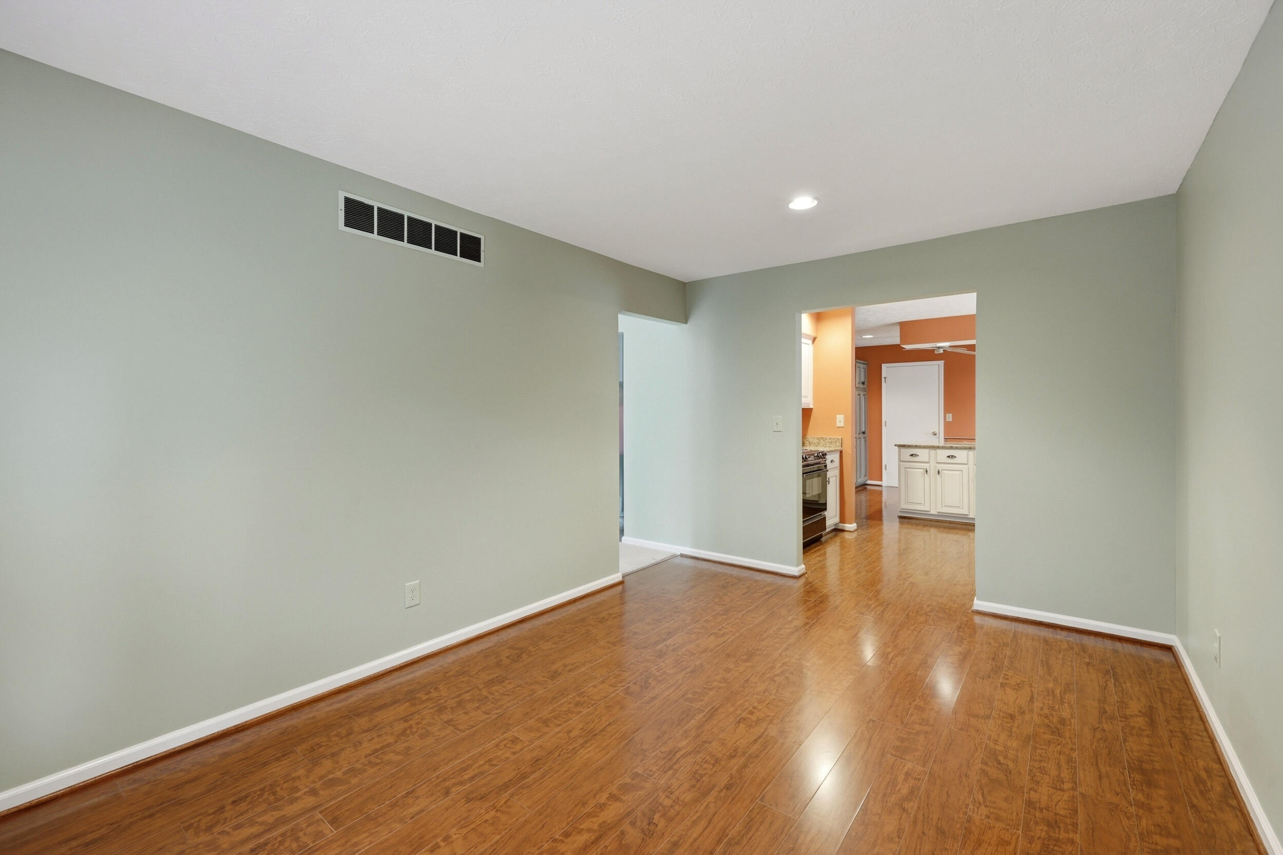 3504 Cheddington Lane Property Photo 12