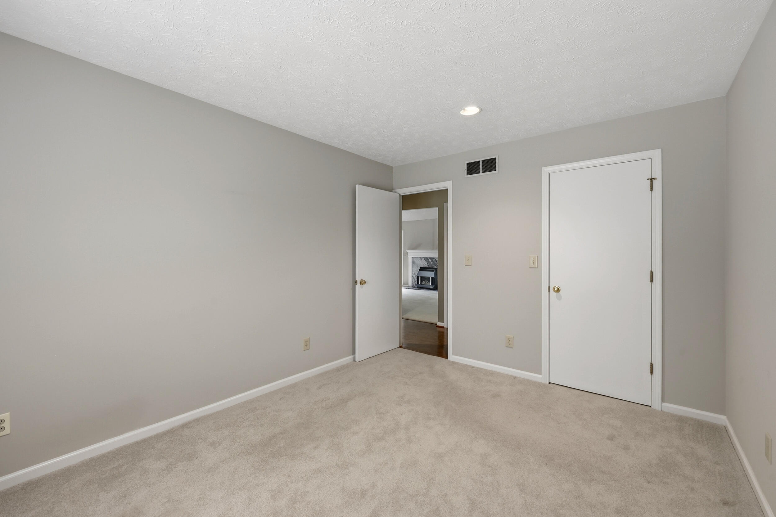 3504 Cheddington Lane Property Photo 20