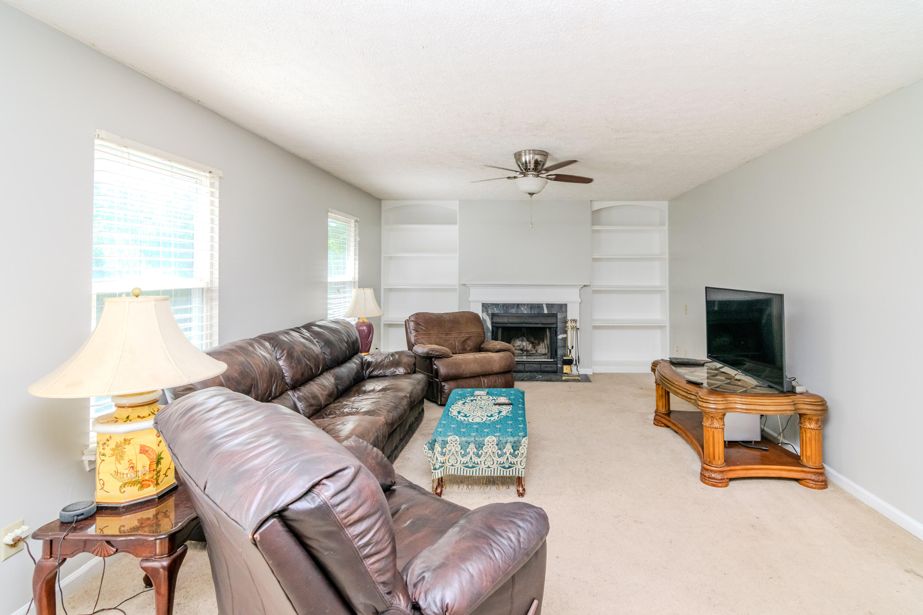 2924 Trailside Drive Property Photo 3