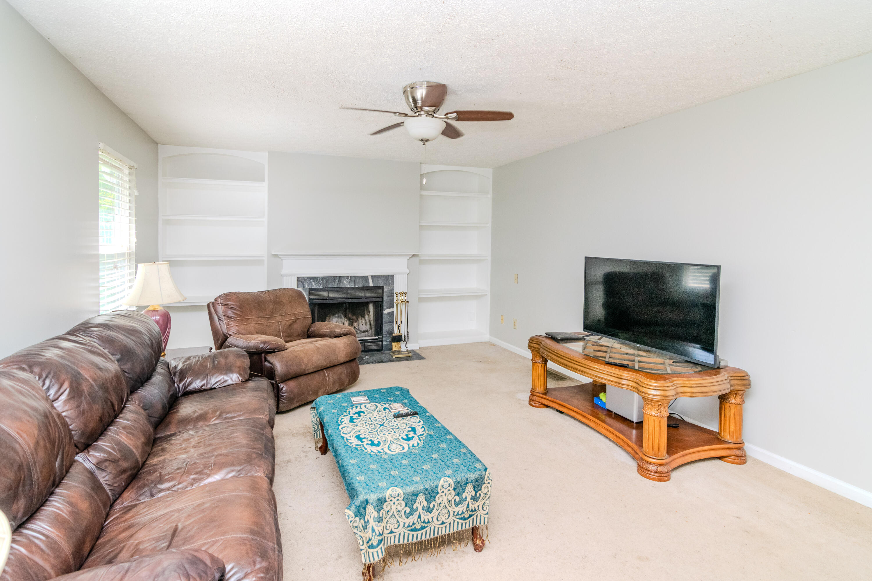 2924 Trailside Drive Property Photo 4