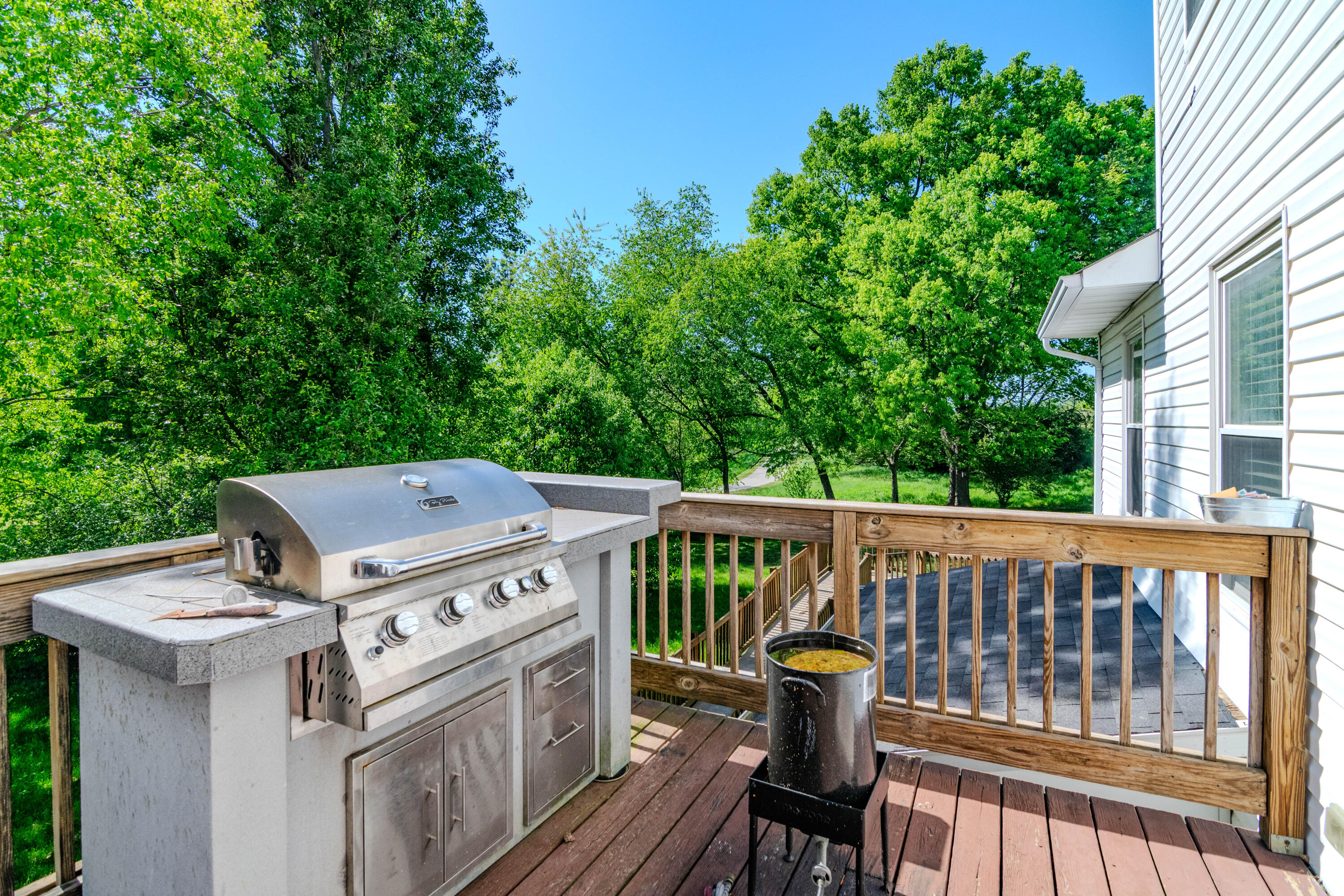 2924 Trailside Drive Property Photo 47