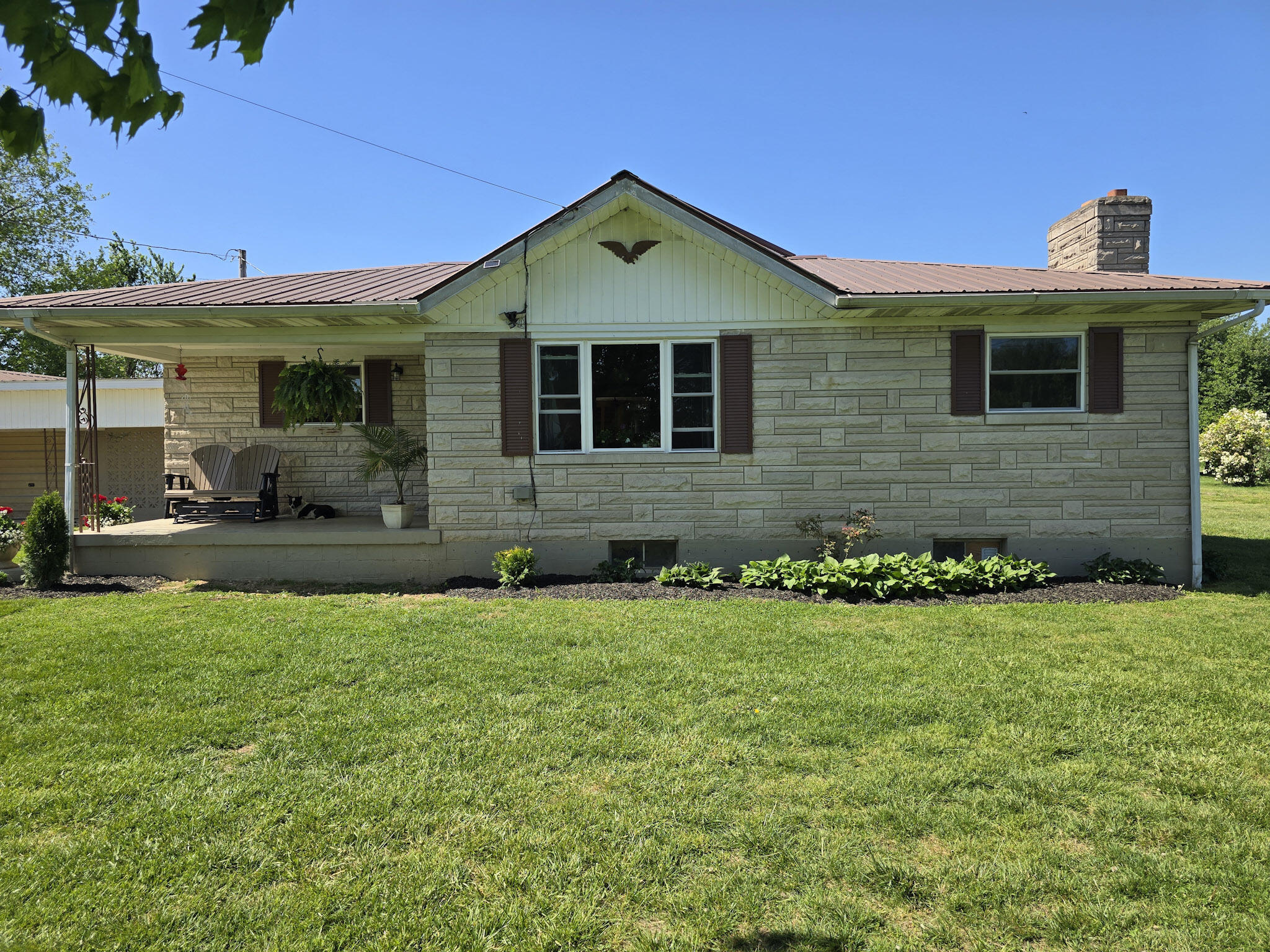 3014 Poplar Hill Road Property Photo 3