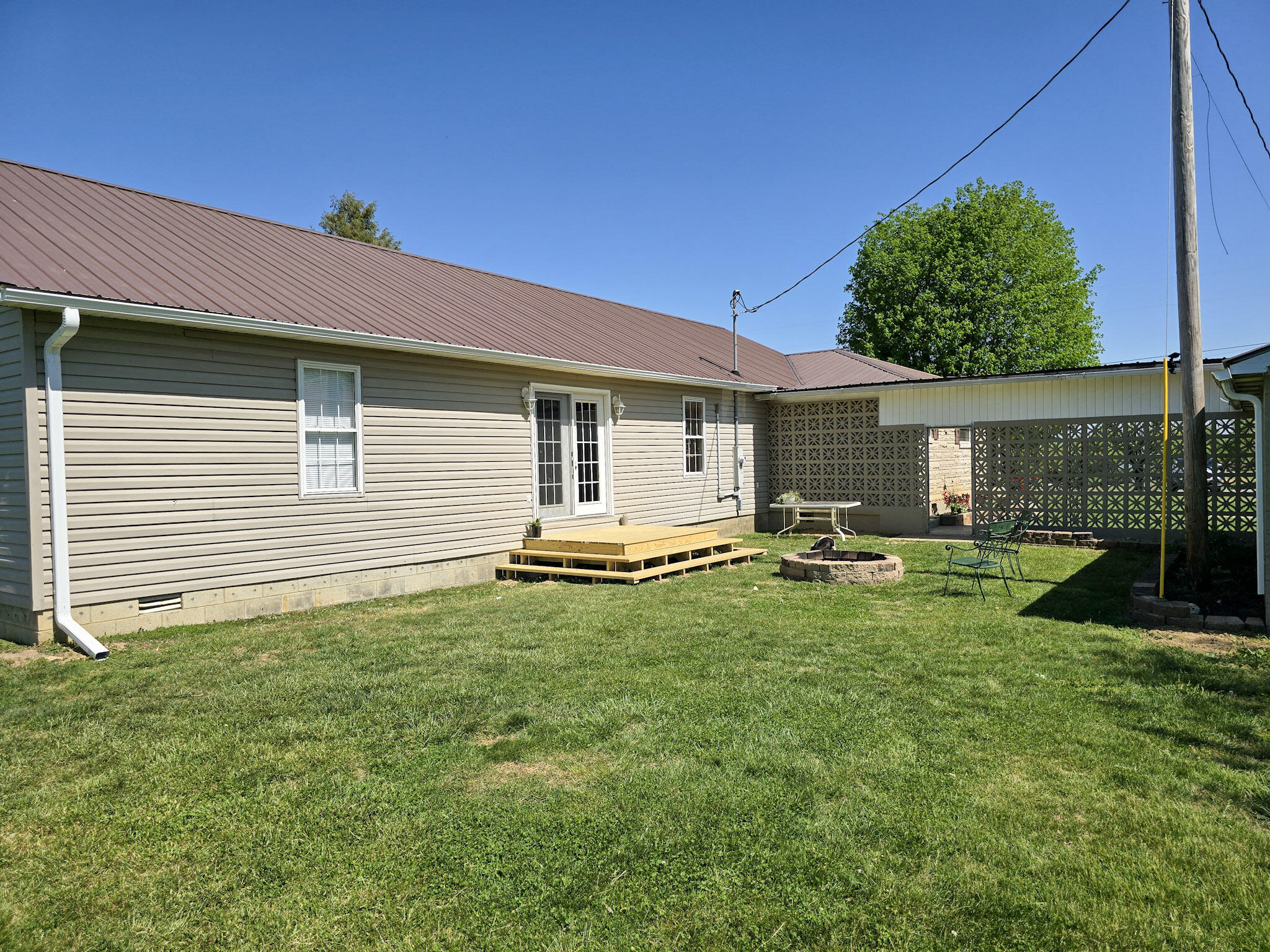 3014 Poplar Hill Road Property Photo 10