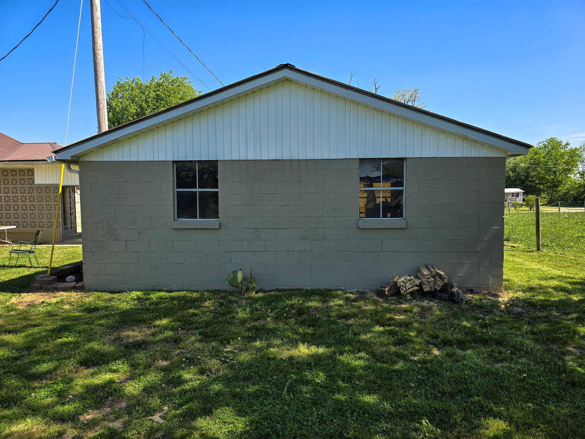 3014 Poplar Hill Road Property Photo 12