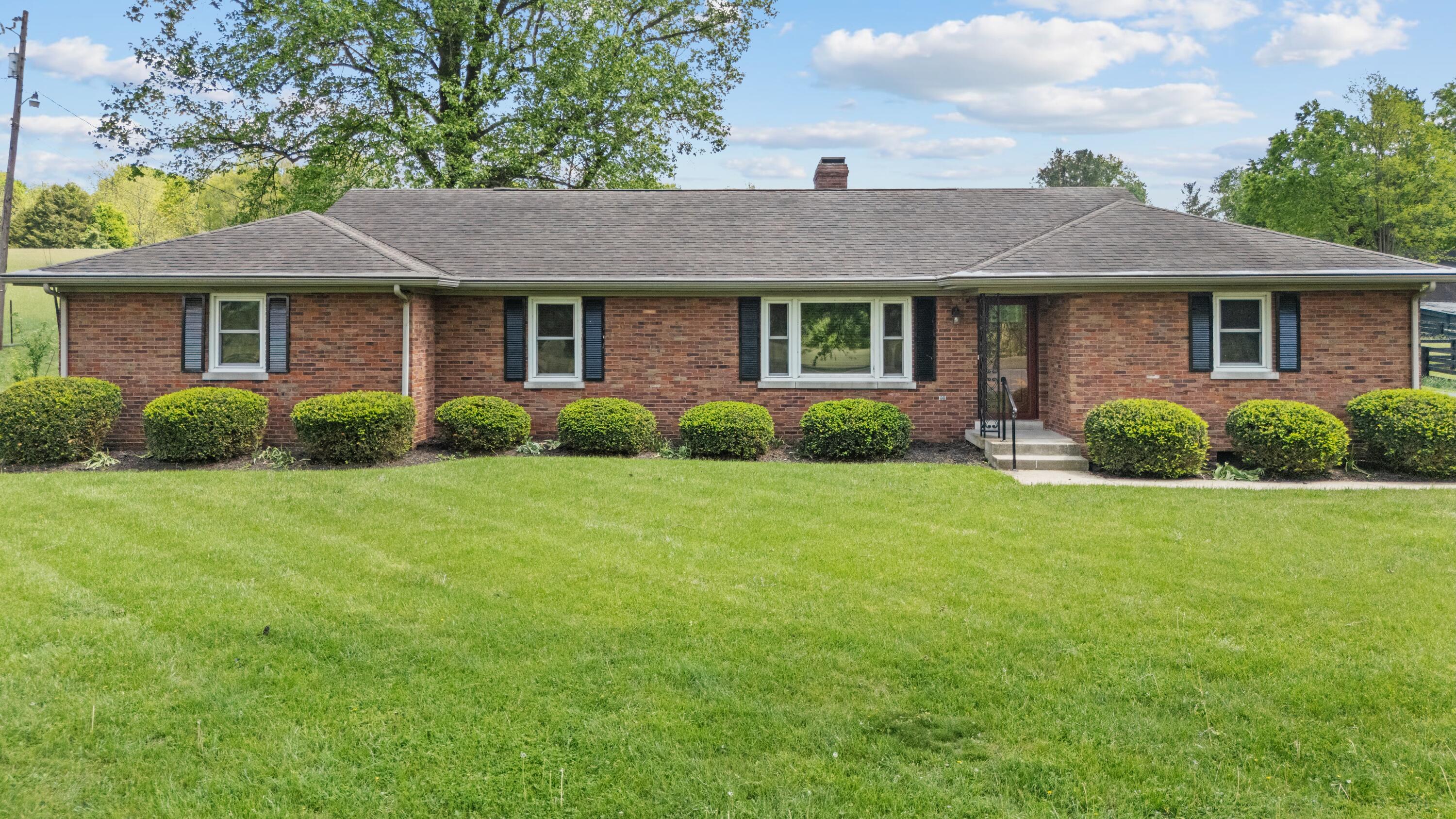 6888 Midway Road Property Photo 2