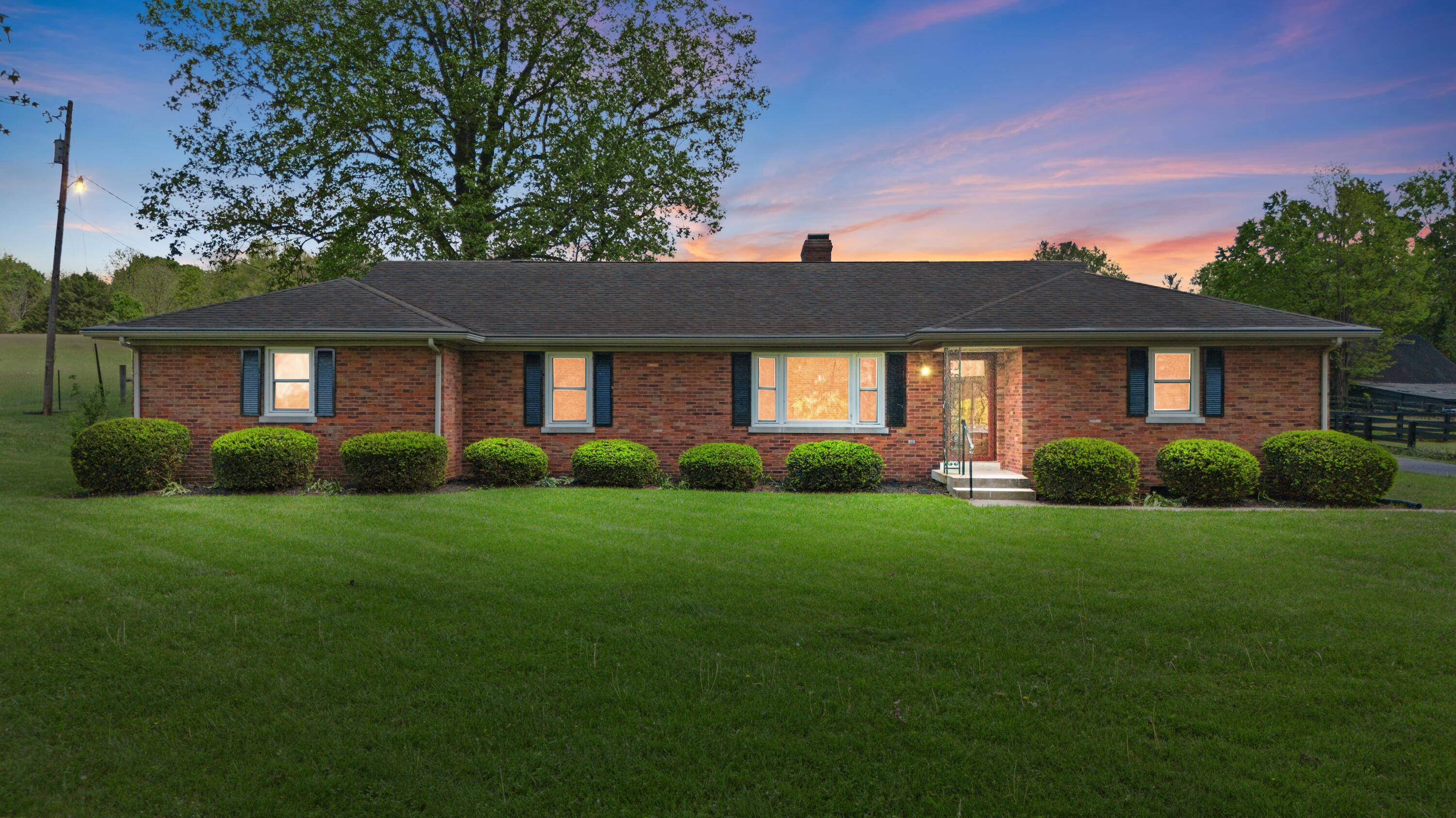6888 Midway Road Property Photo 27