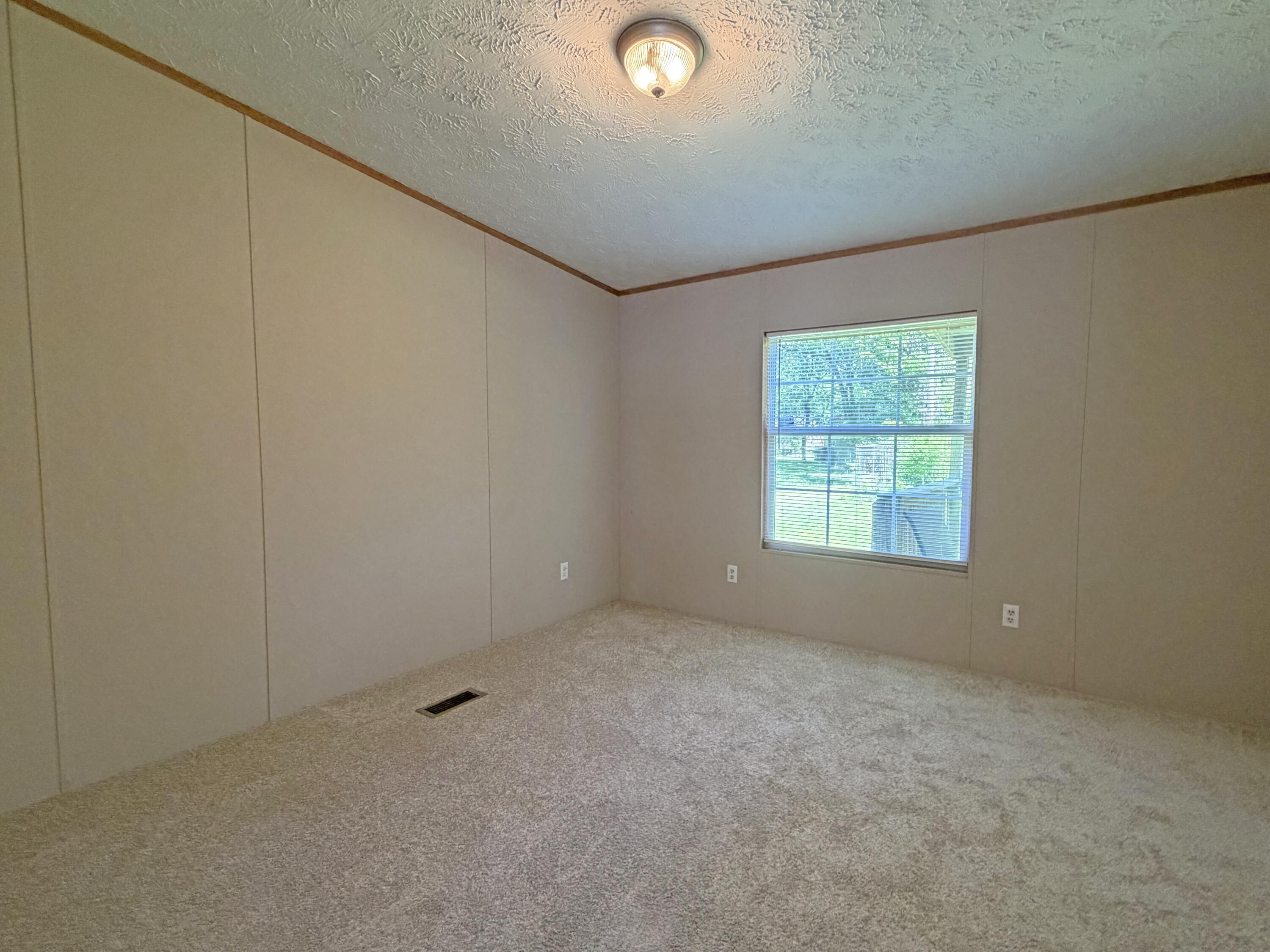 1316 S 9th Street Property Photo 8