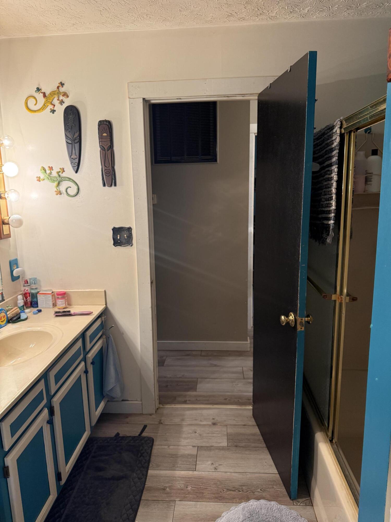 1035 Plainview Drive Property Photo 15