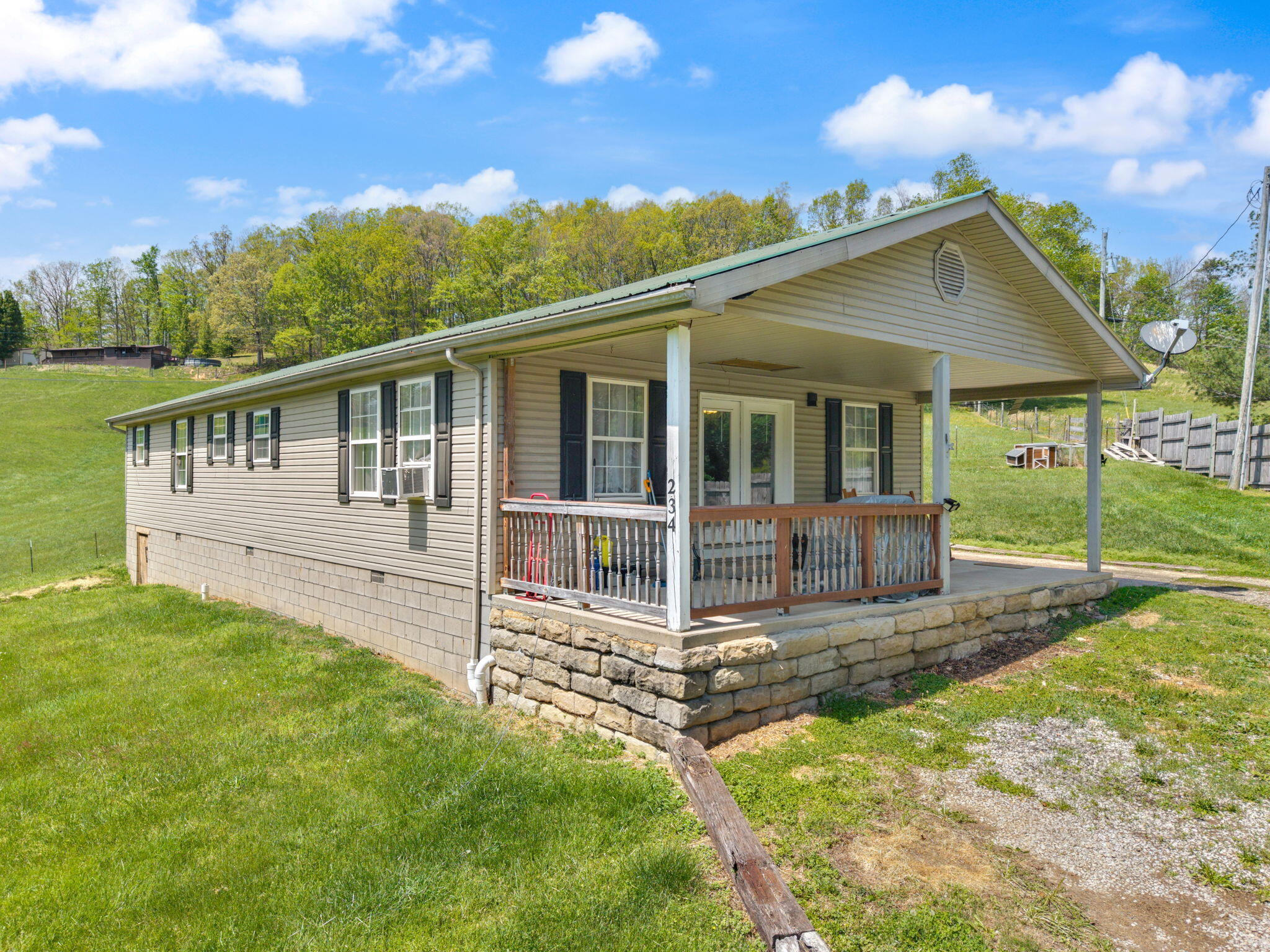 234 Grab Nickell Hill Property Photo 1