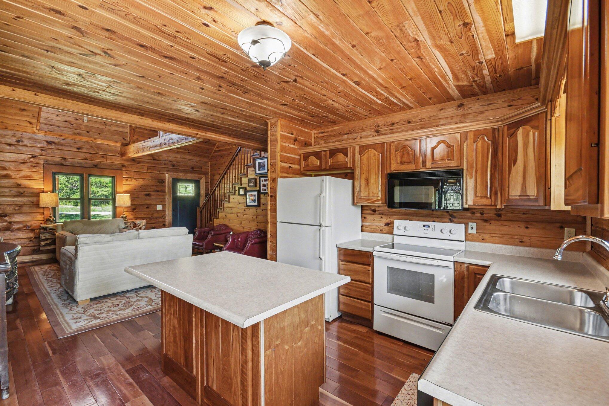 70 Twin Creek Loop Property Photo 6