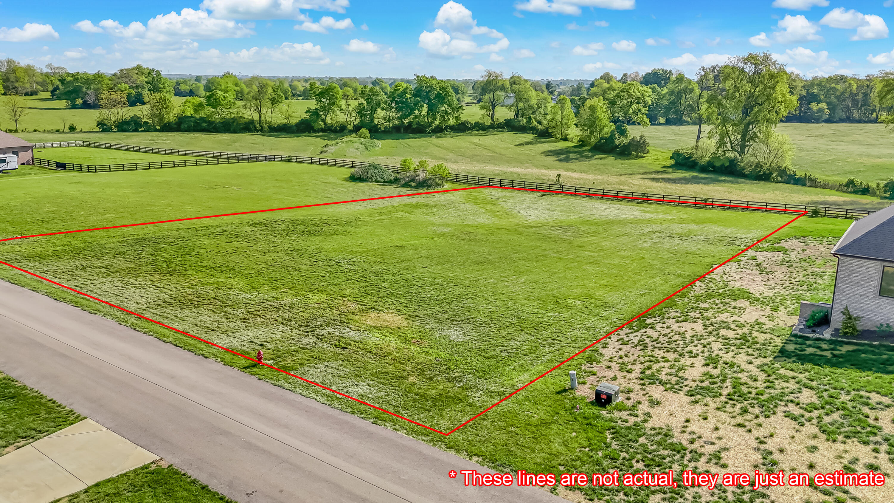 222 Ridgefield Drive Property Photo 4
