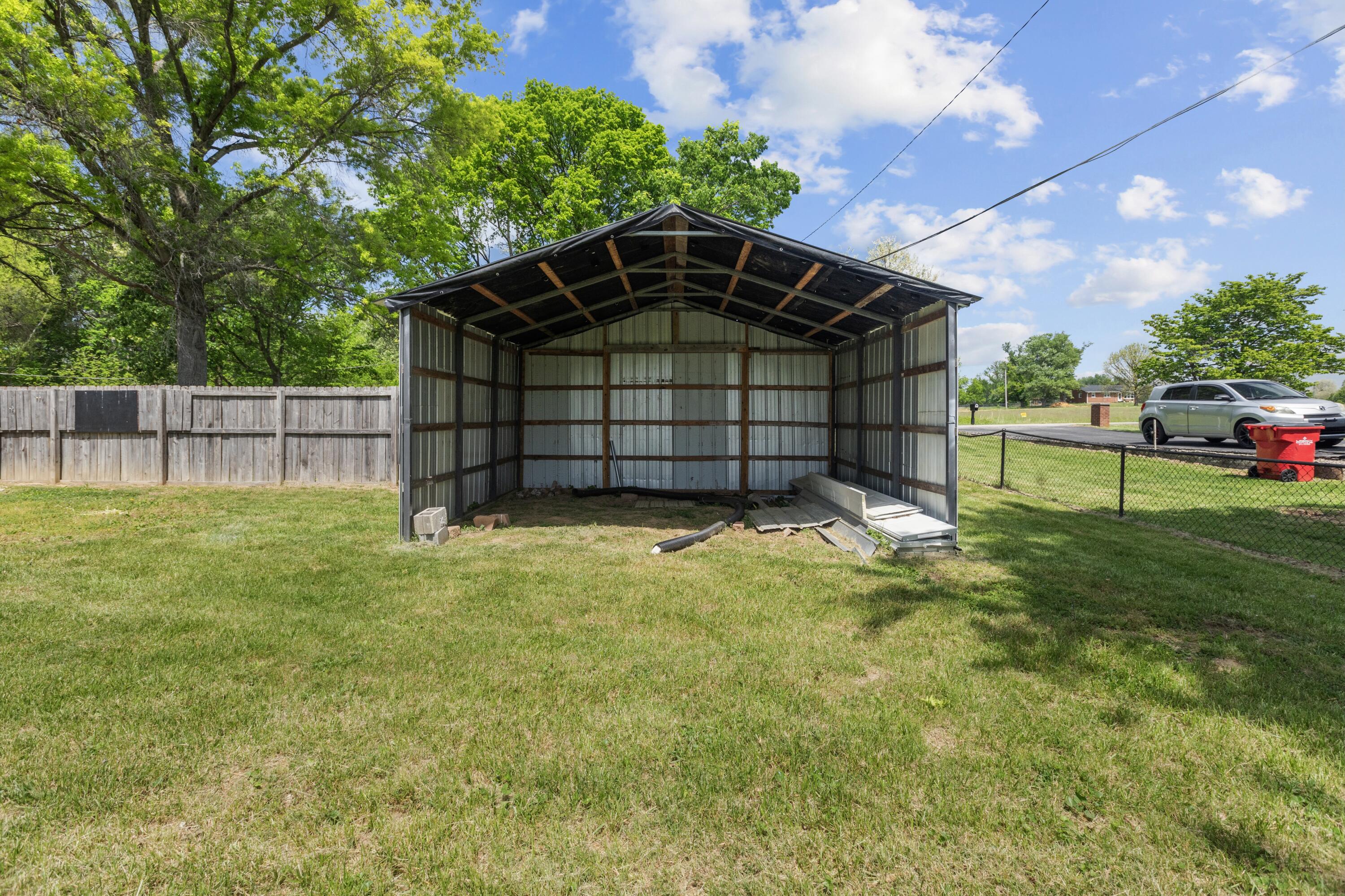 16 Meadowbrook Drive Property Photo 27