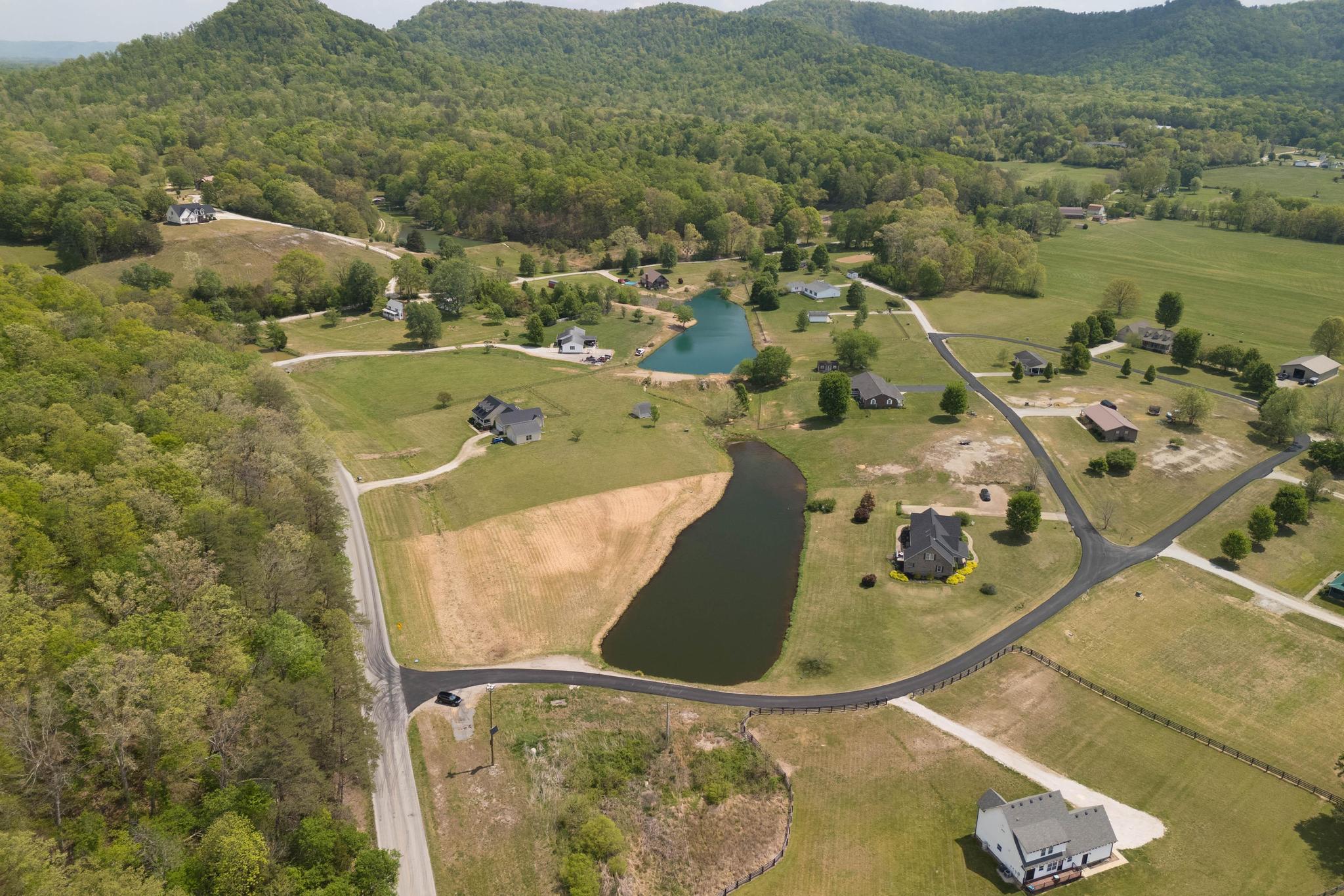 111111 Spout Springs Road Property Photo 4