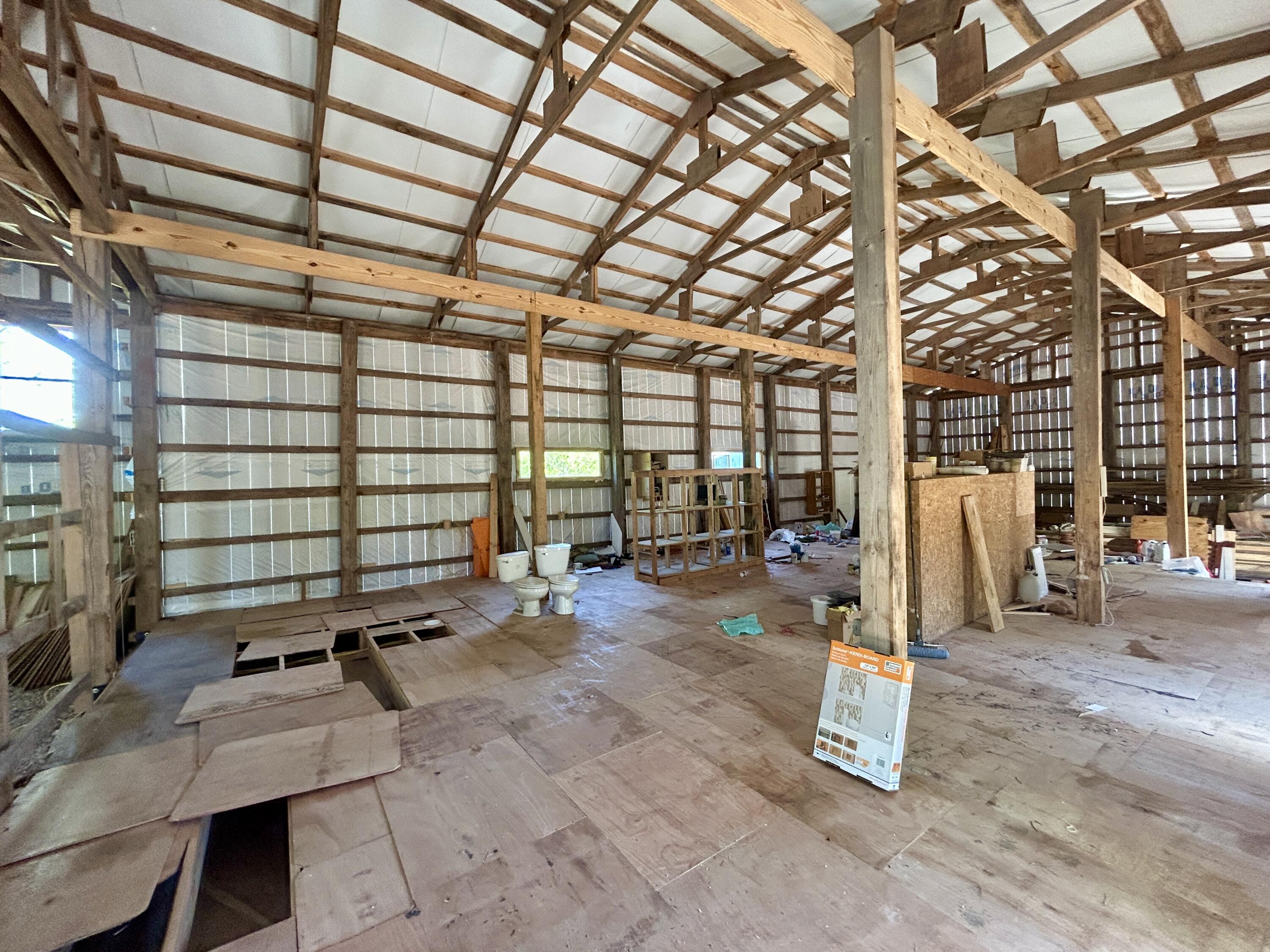 86 Rose Point Property Photo 15