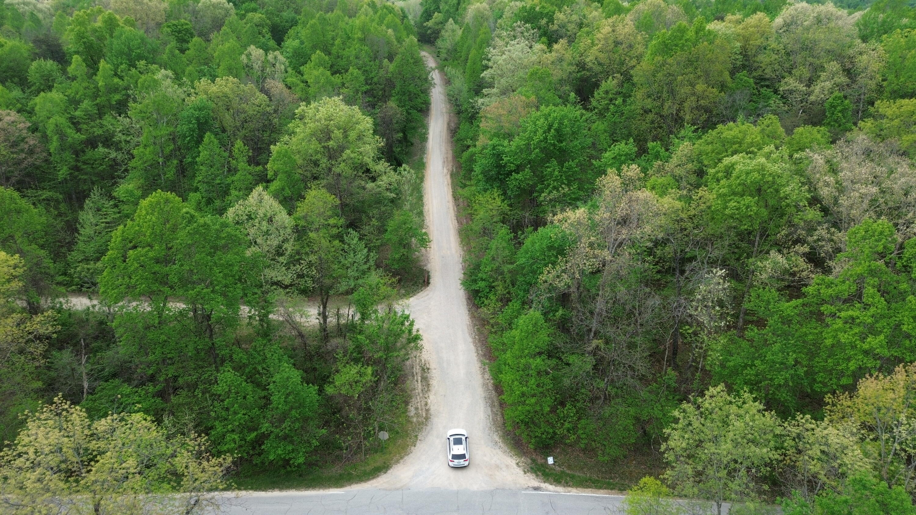 1271a Tunnel Ridge Rd Property Photo 3