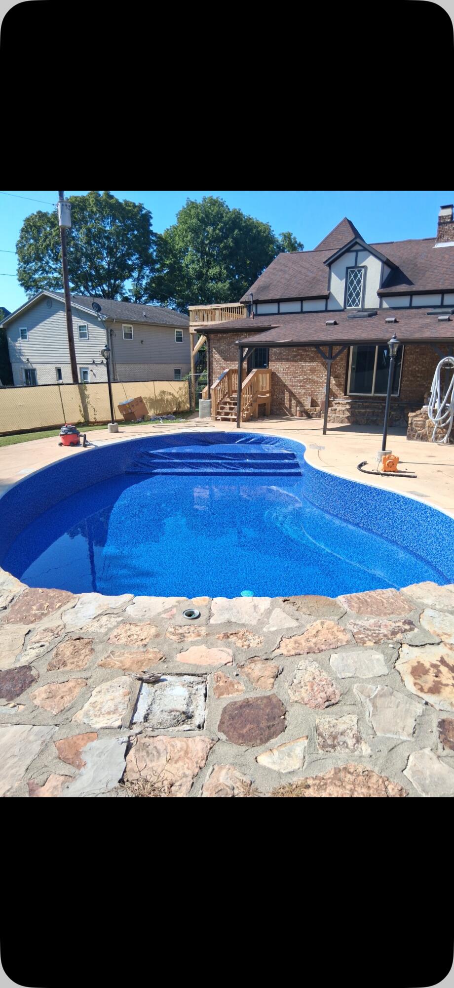 518 W Lakeshore Drive Property Photo 6