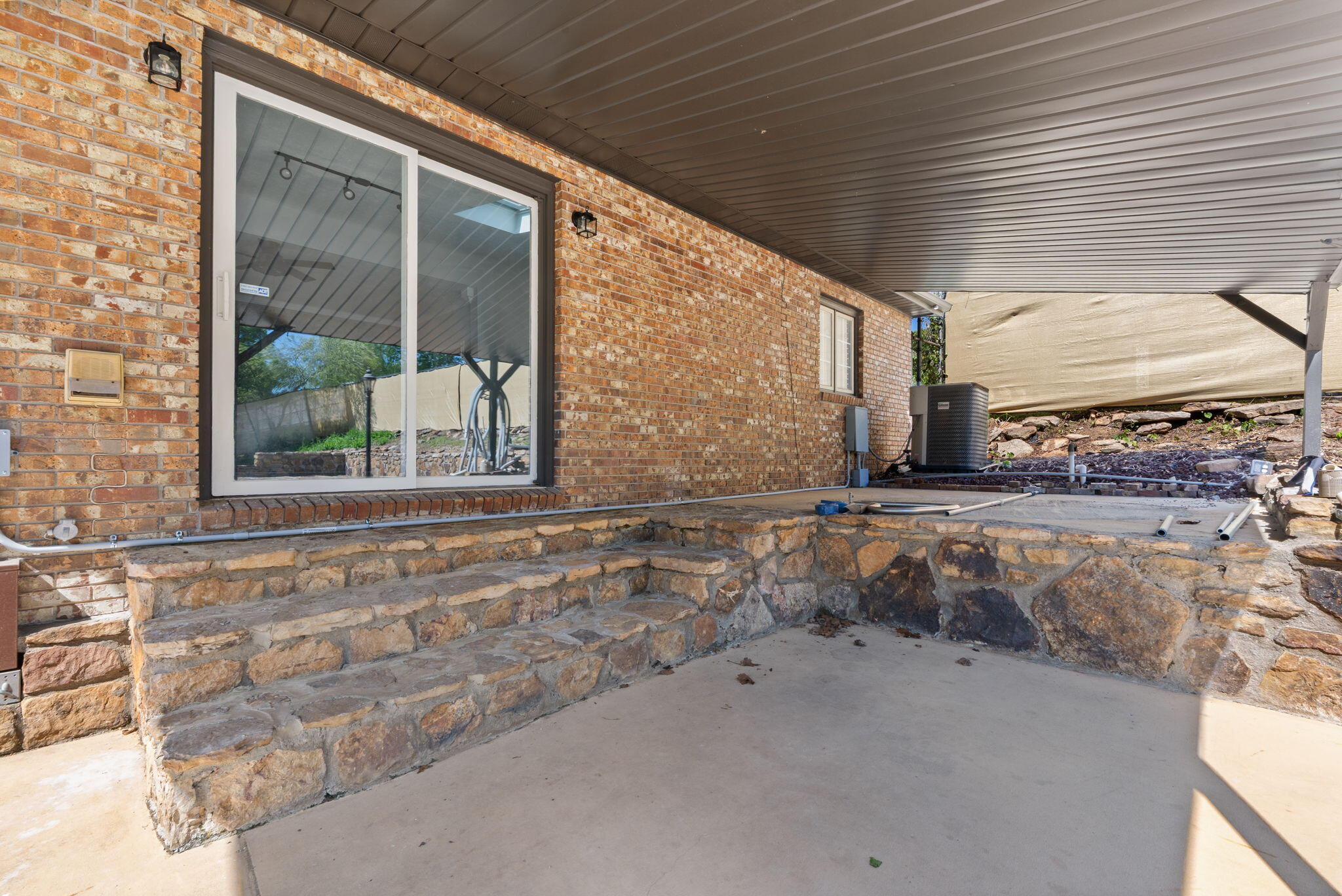 518 W Lakeshore Drive Property Photo 25