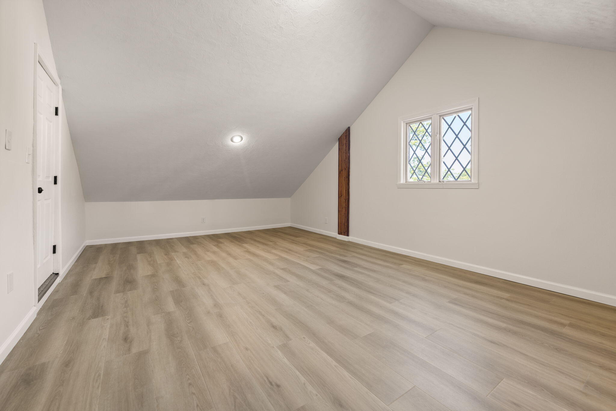 518 W Lakeshore Drive Property Photo 45
